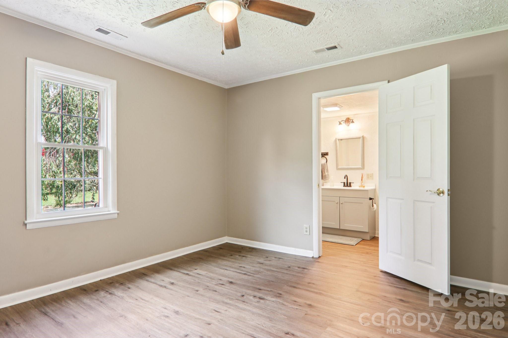 55 Polk Street — Waynesville