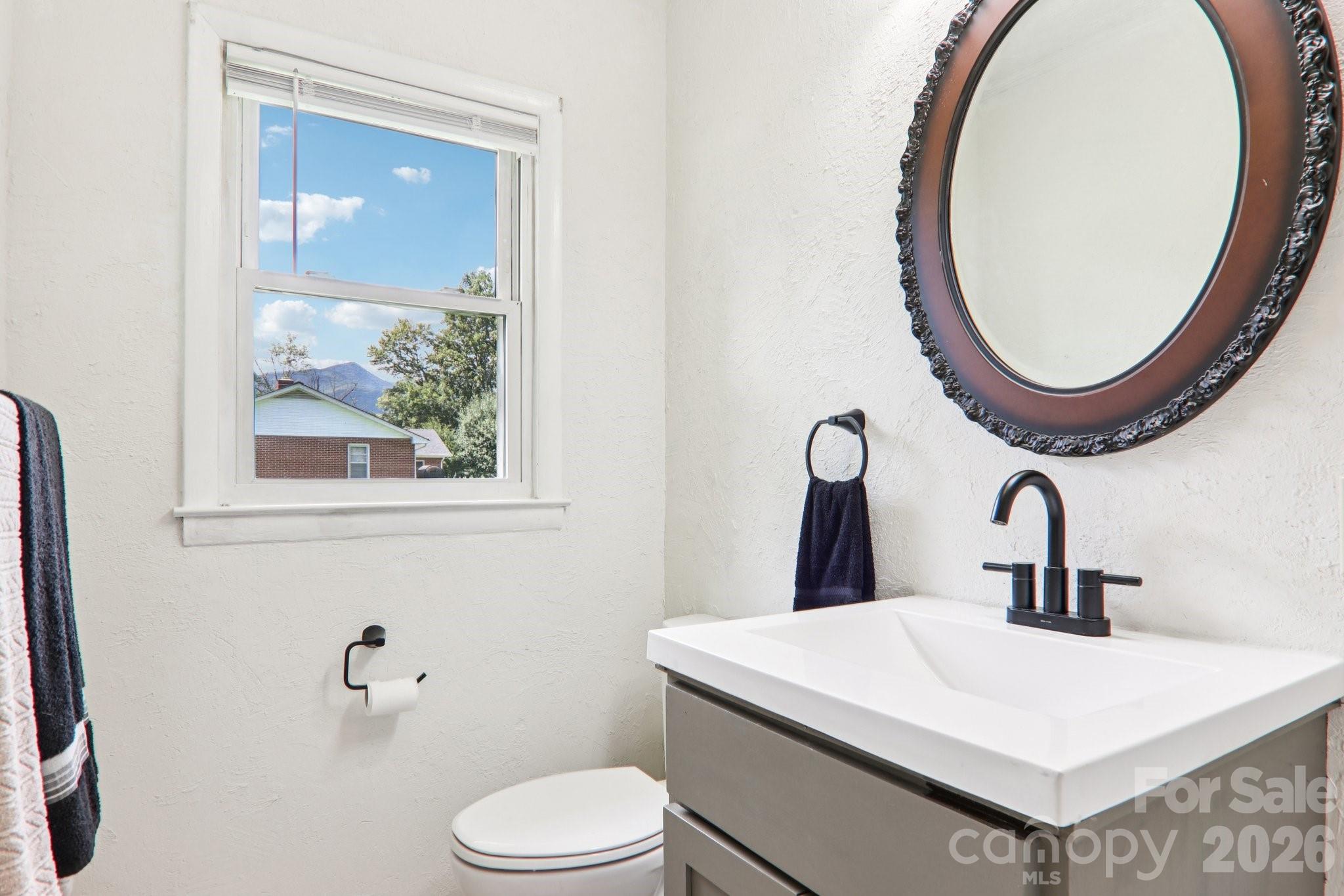 55 Polk Street — Waynesville