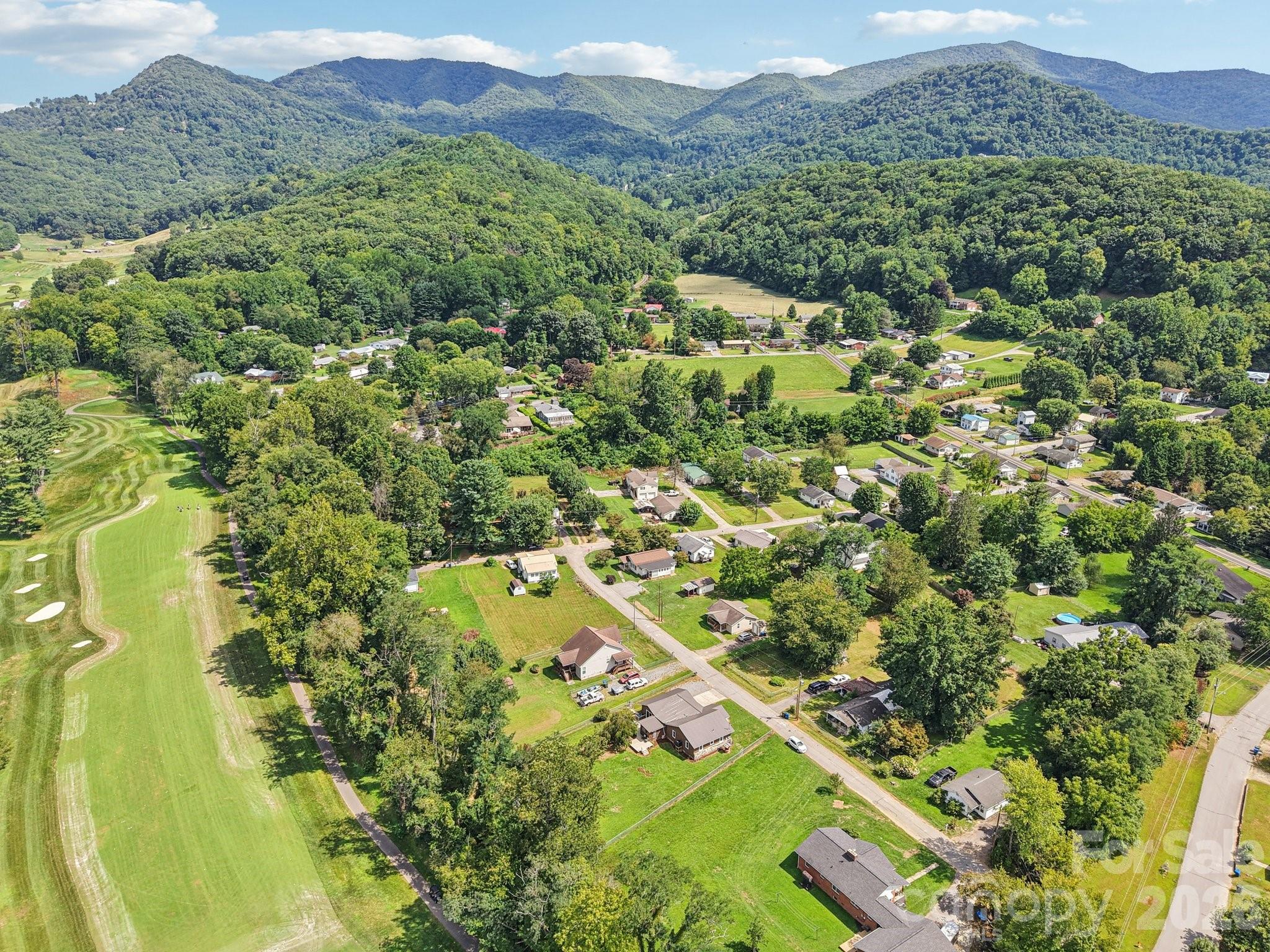 55 Polk Street — Waynesville