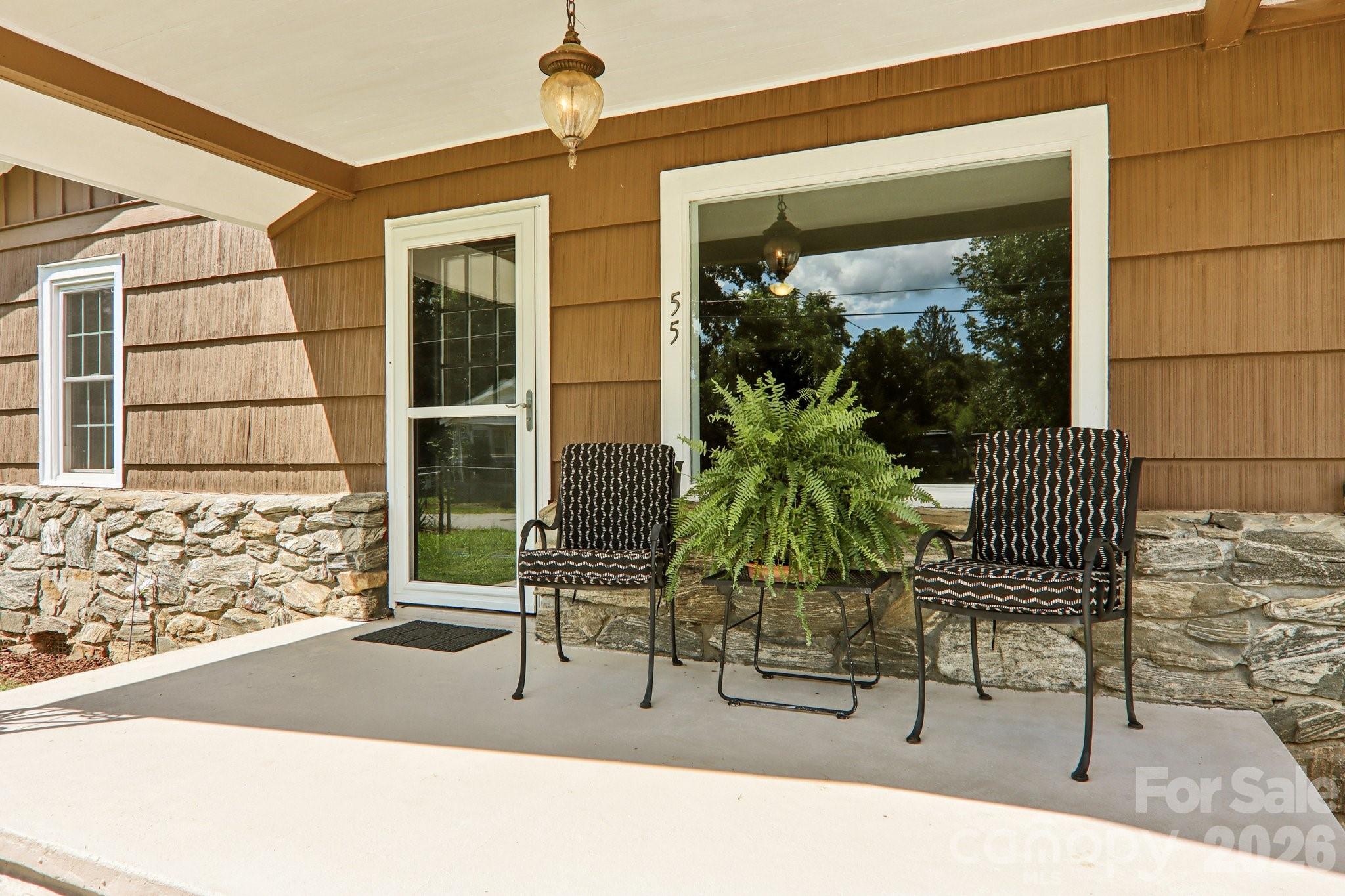 55 Polk Street — Waynesville