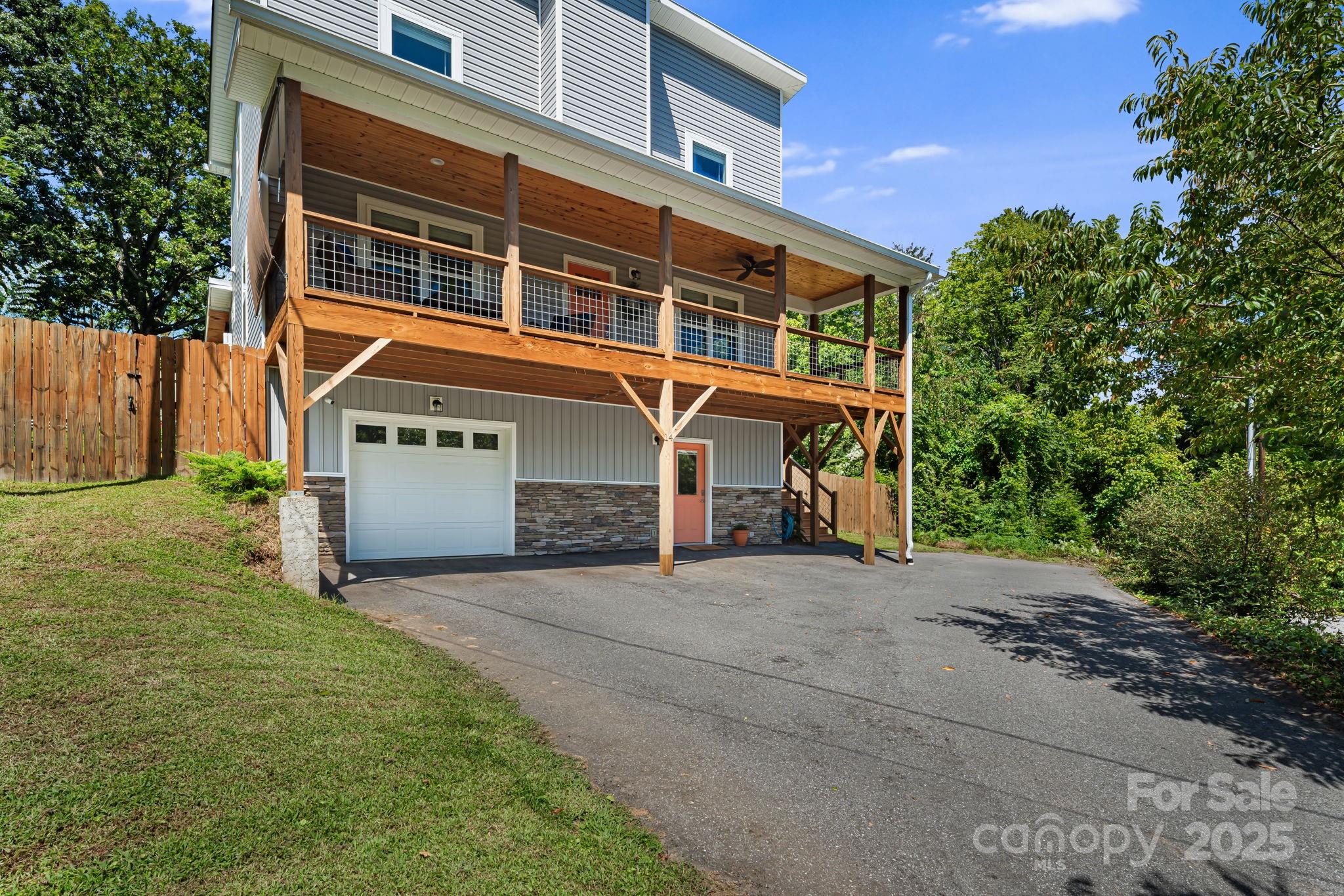 14 3rd Street — Asheville