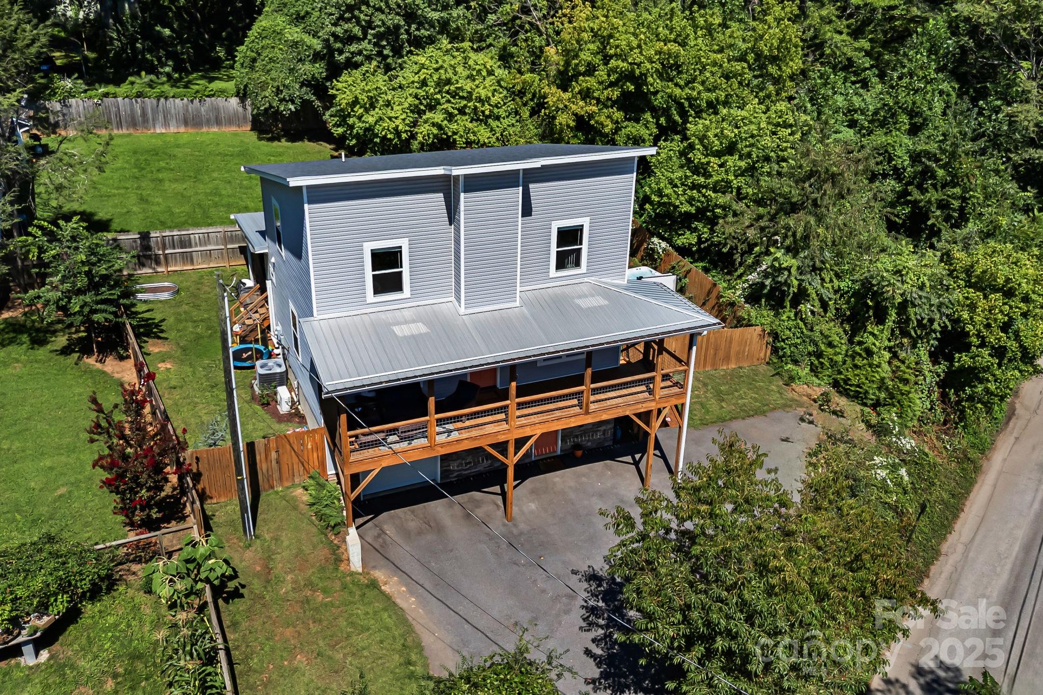 14 3rd Street — Asheville