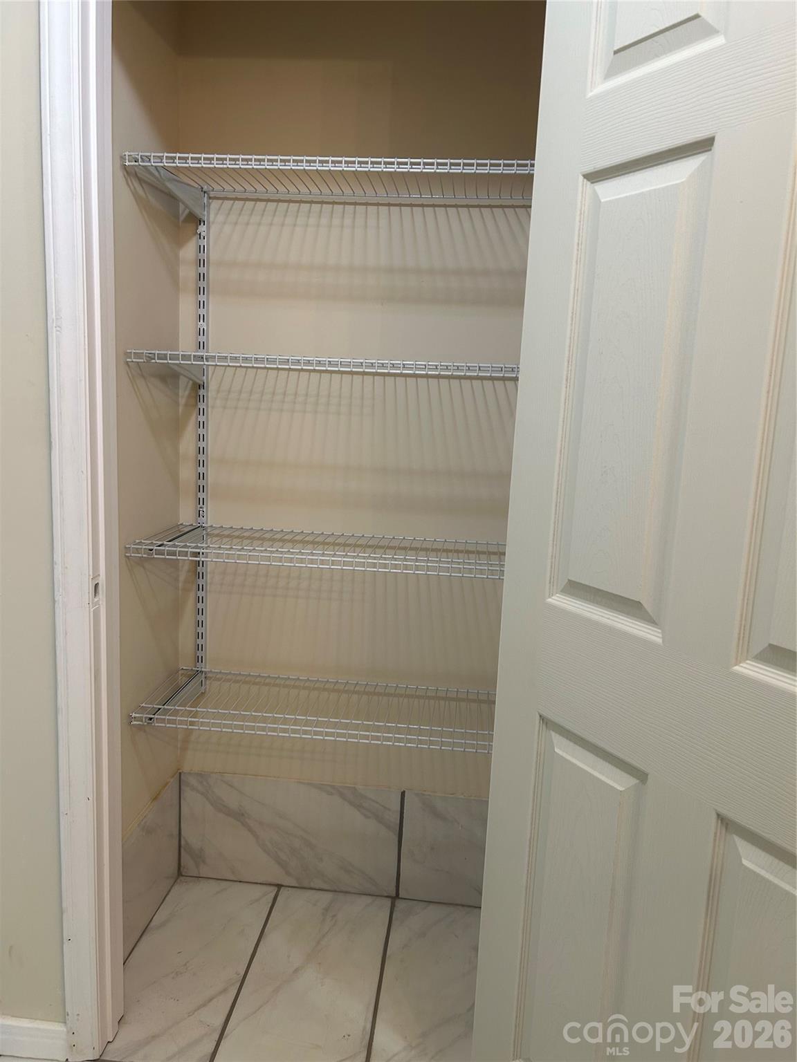 4054 belle meade Circle — Belmont