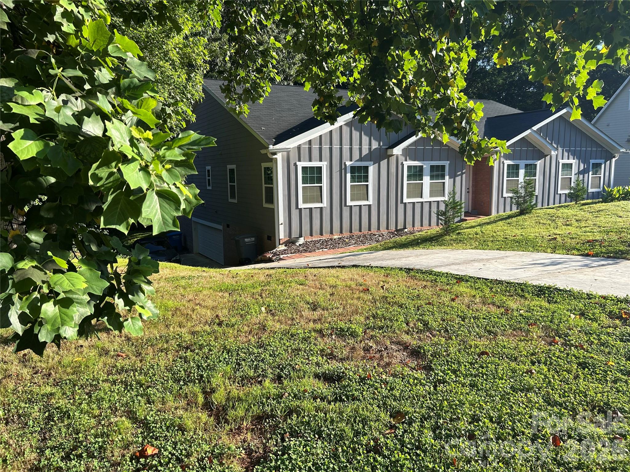 4054 belle meade Circle — Belmont