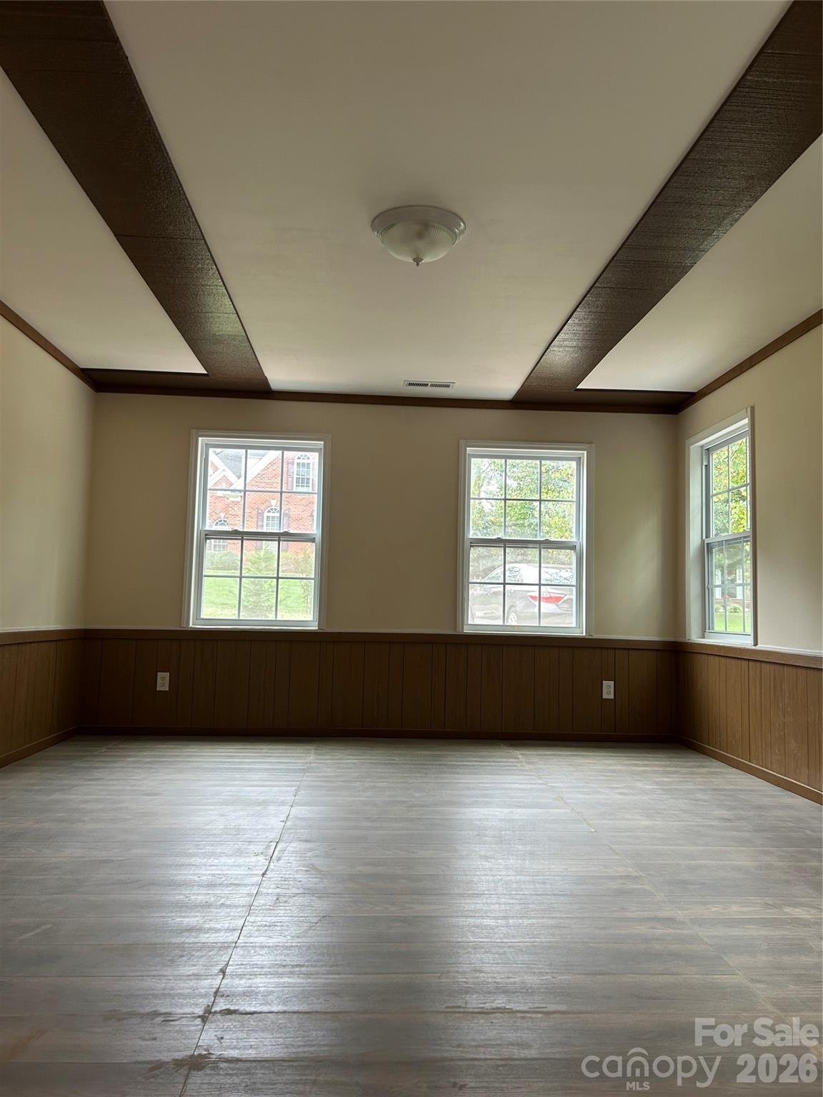 4054 belle meade Circle — Belmont