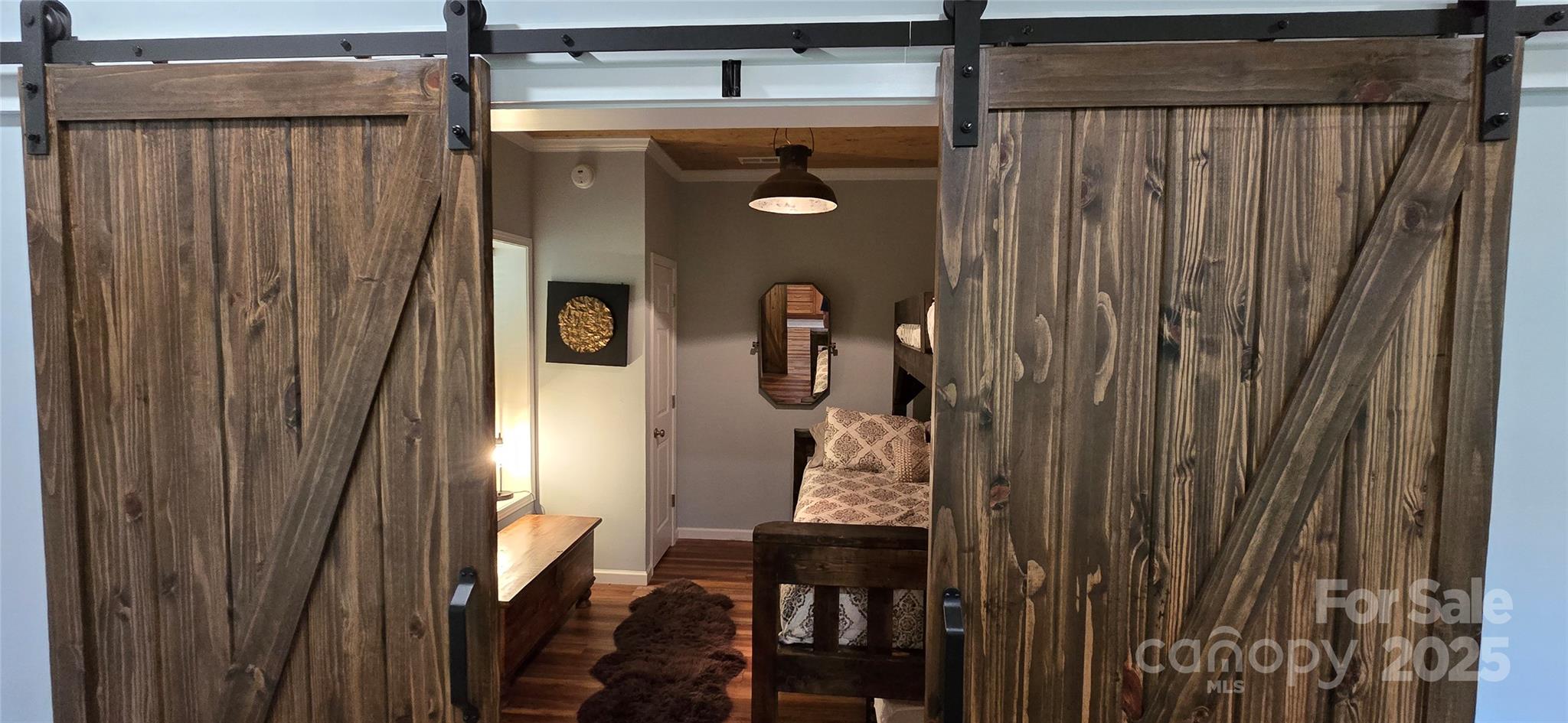 607 Rocky Top Trail — Barnardsville