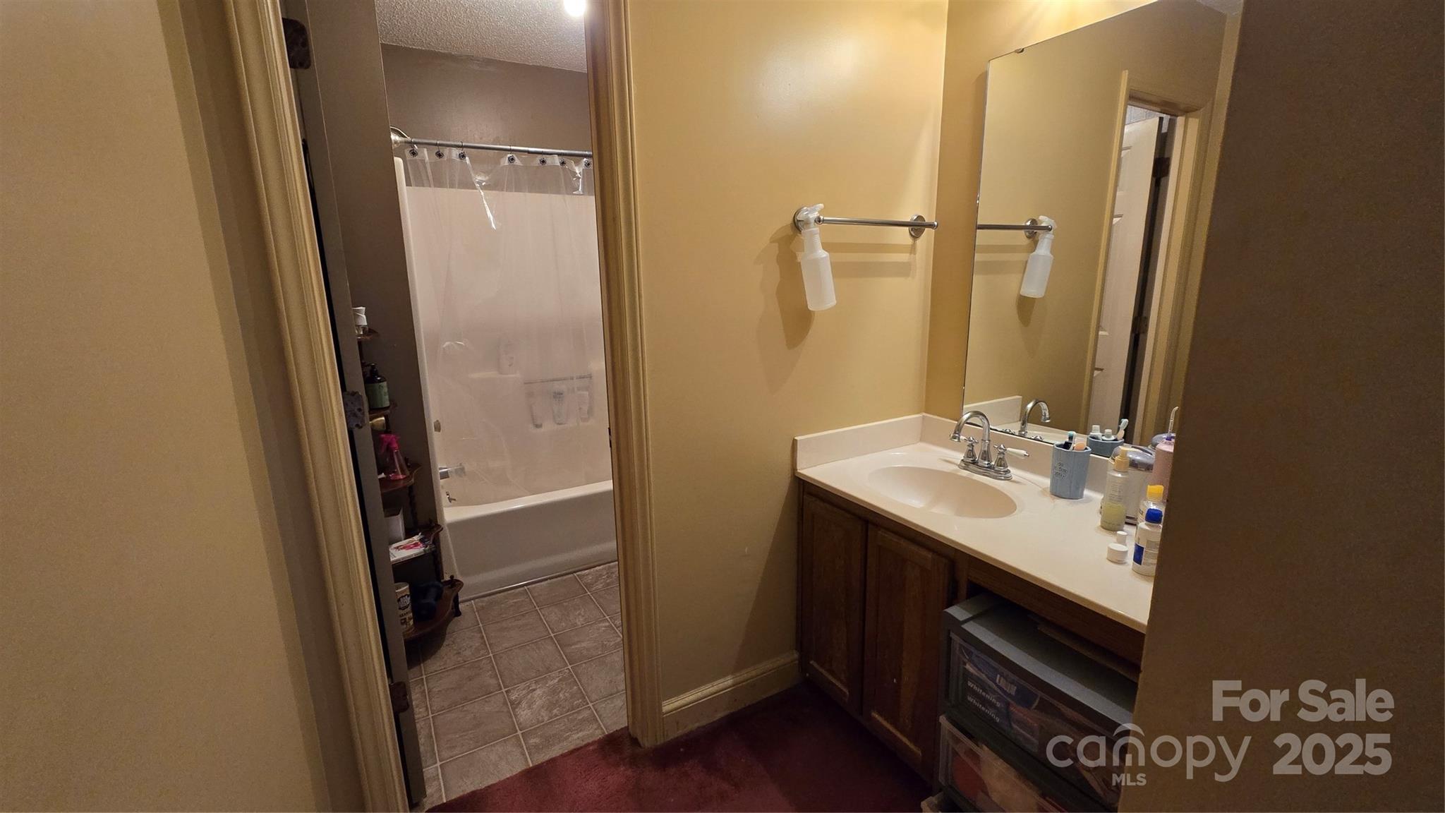 2715 Shandon Road — Rock Hill