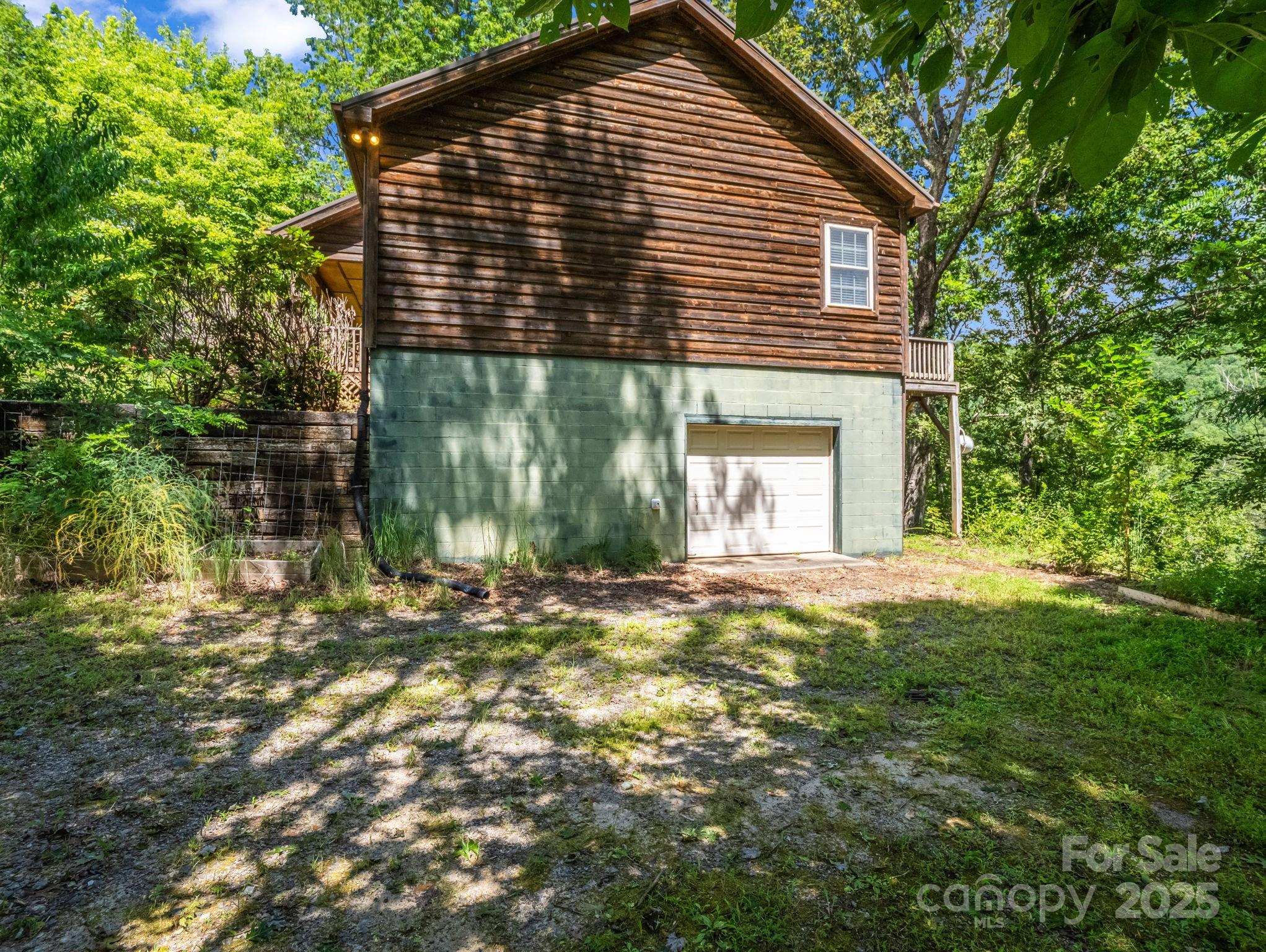 288 Long Ridge Road — Old Fort
