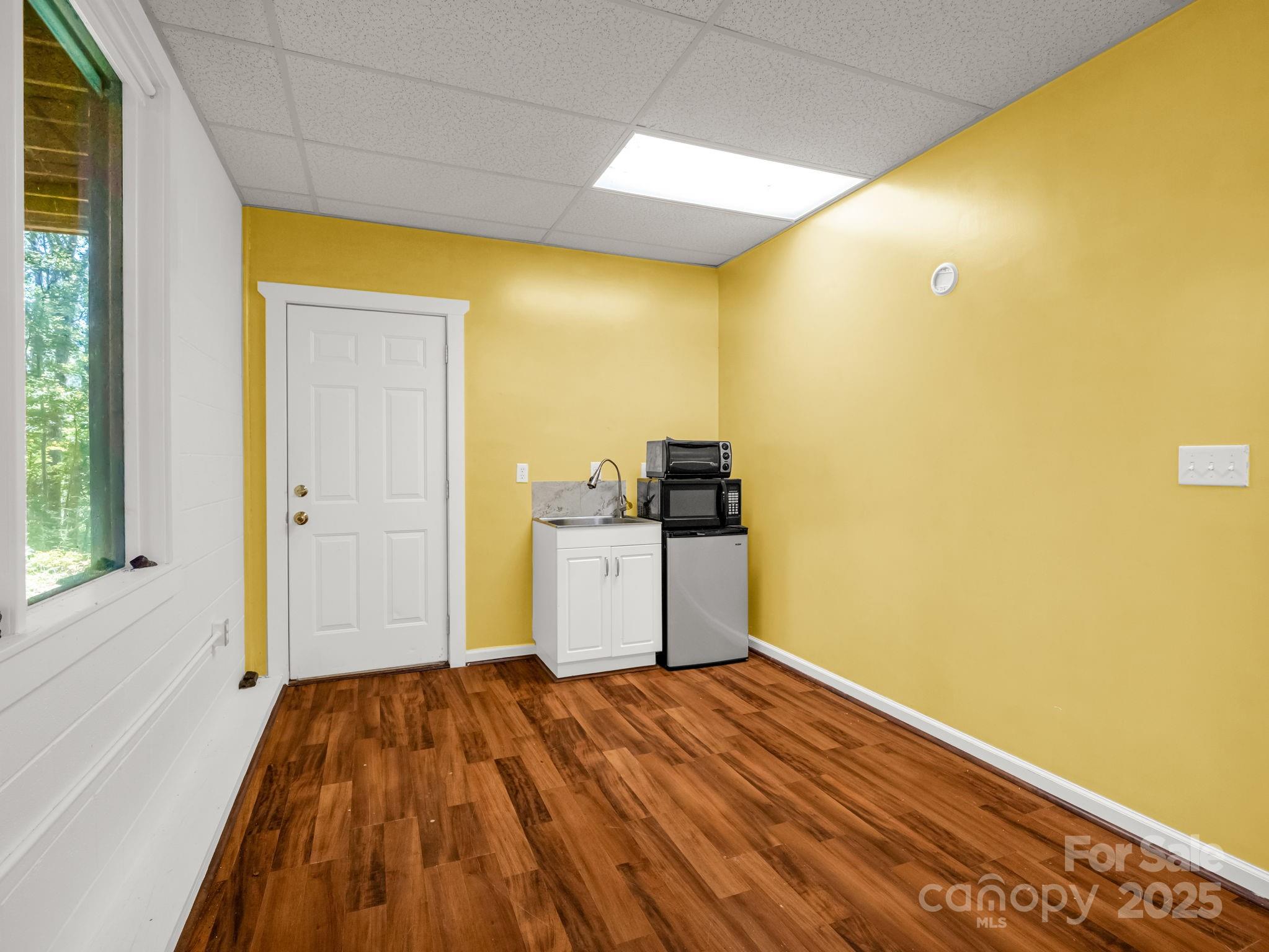 288 Long Ridge Road — Old Fort