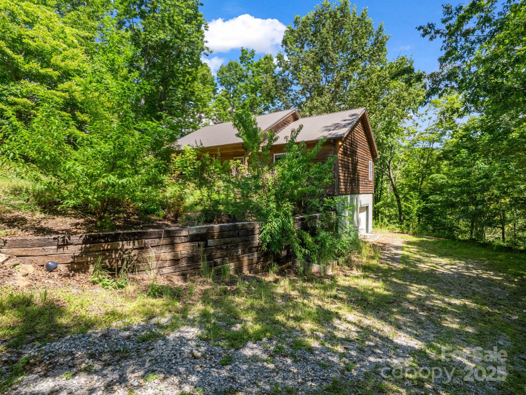 288 Long Ridge Road — Old Fort