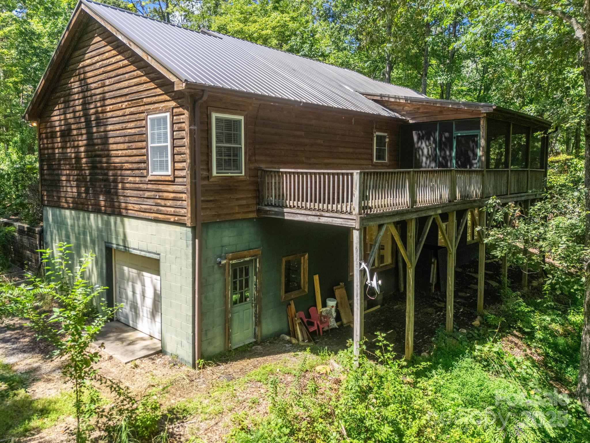 288 Long Ridge Road — Old Fort