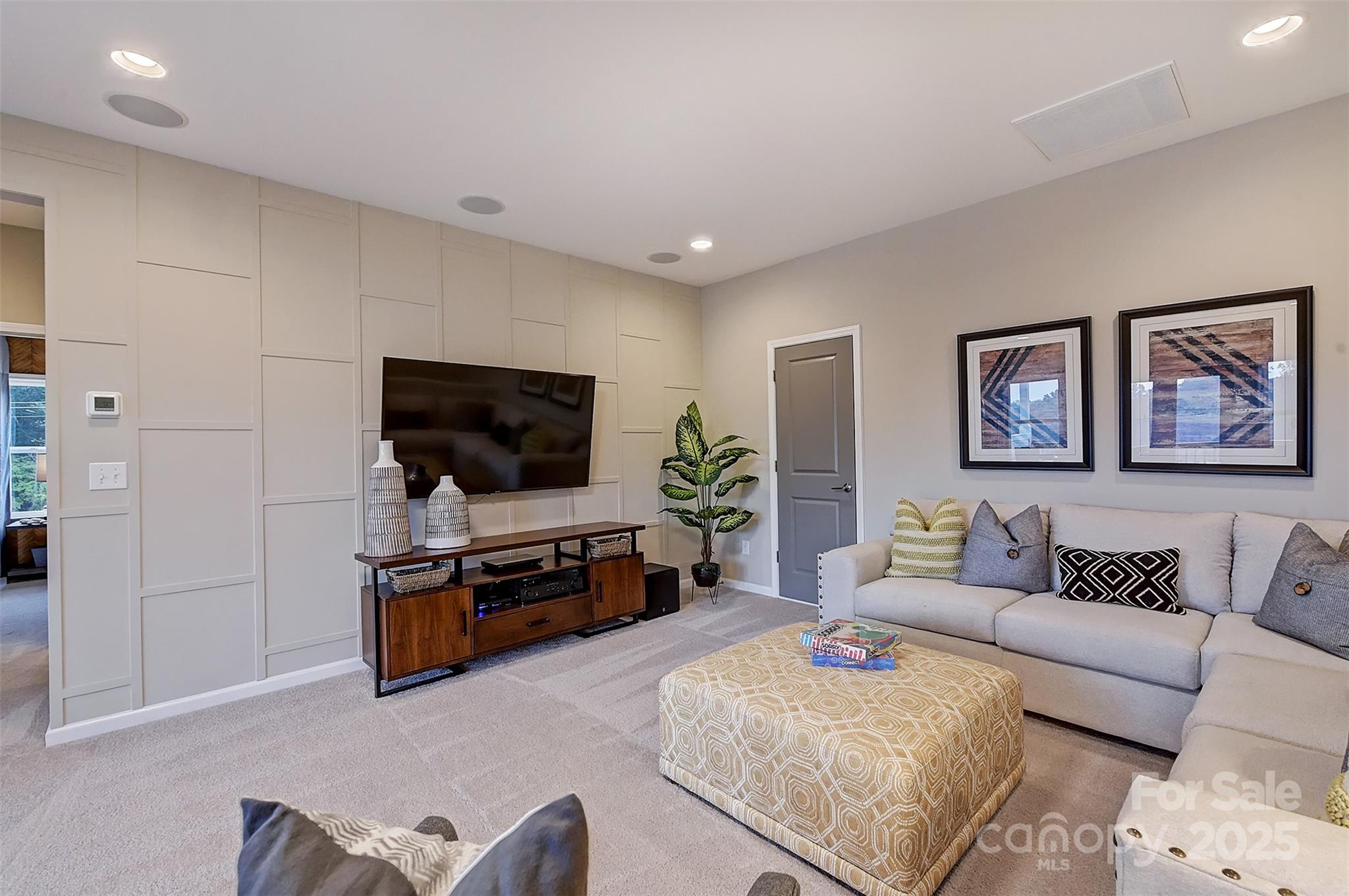 14241 Morningate Street — Huntersville