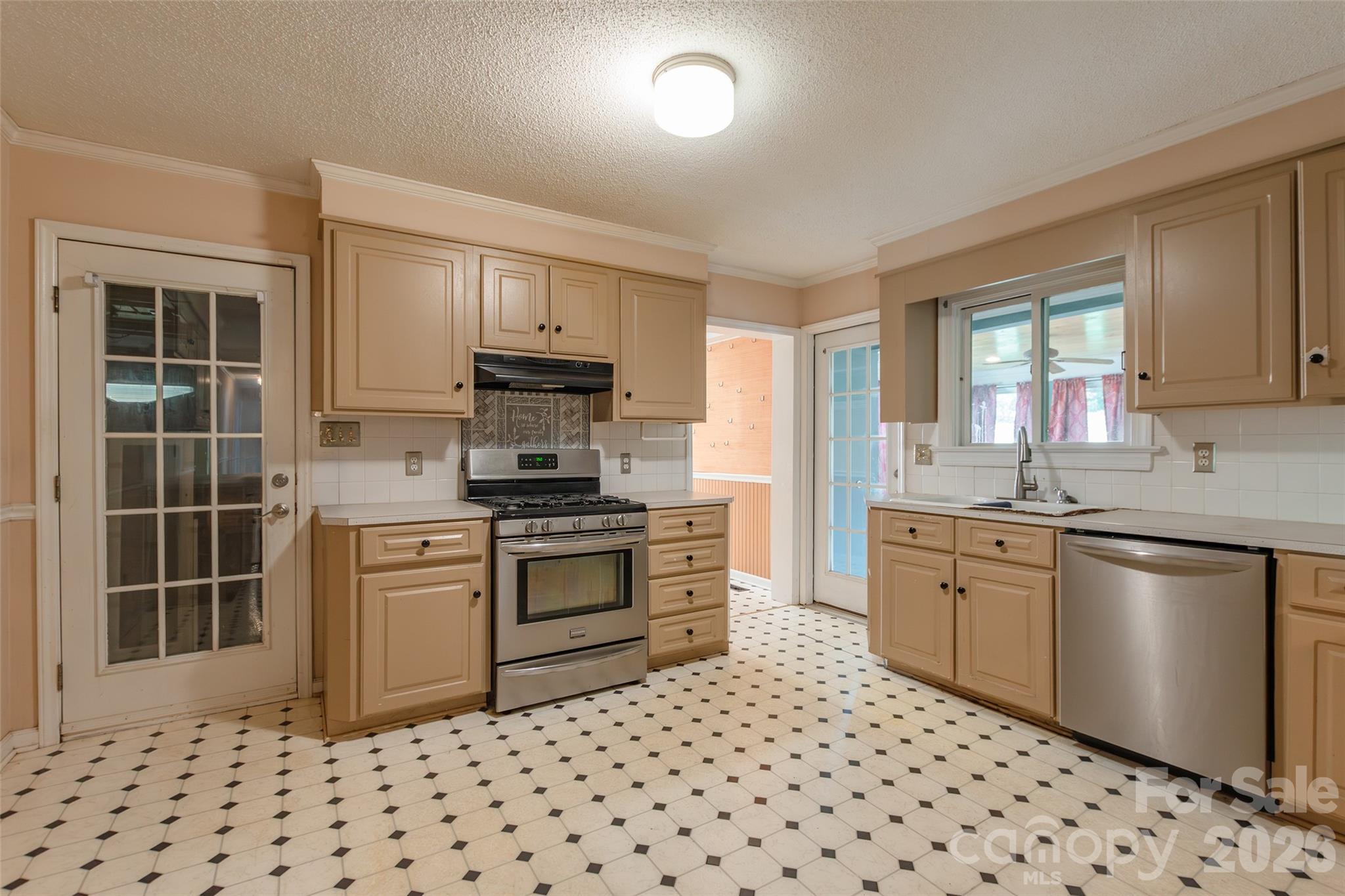 505 Pam Drive — Gastonia