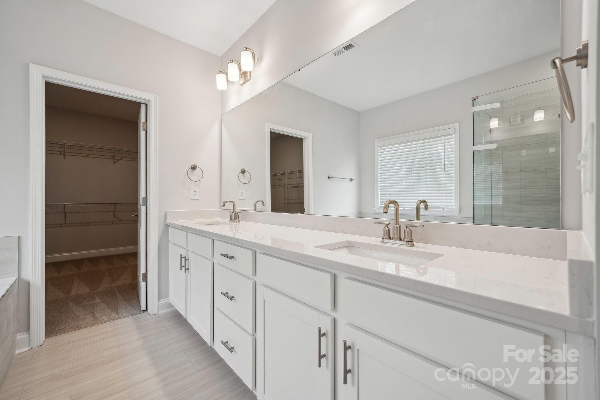 1491 Hubert Graham Way — Tega Cay