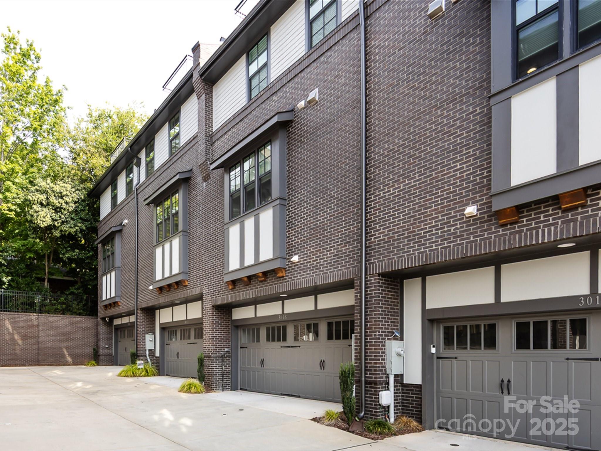 3022 Kalex Court — Charlotte