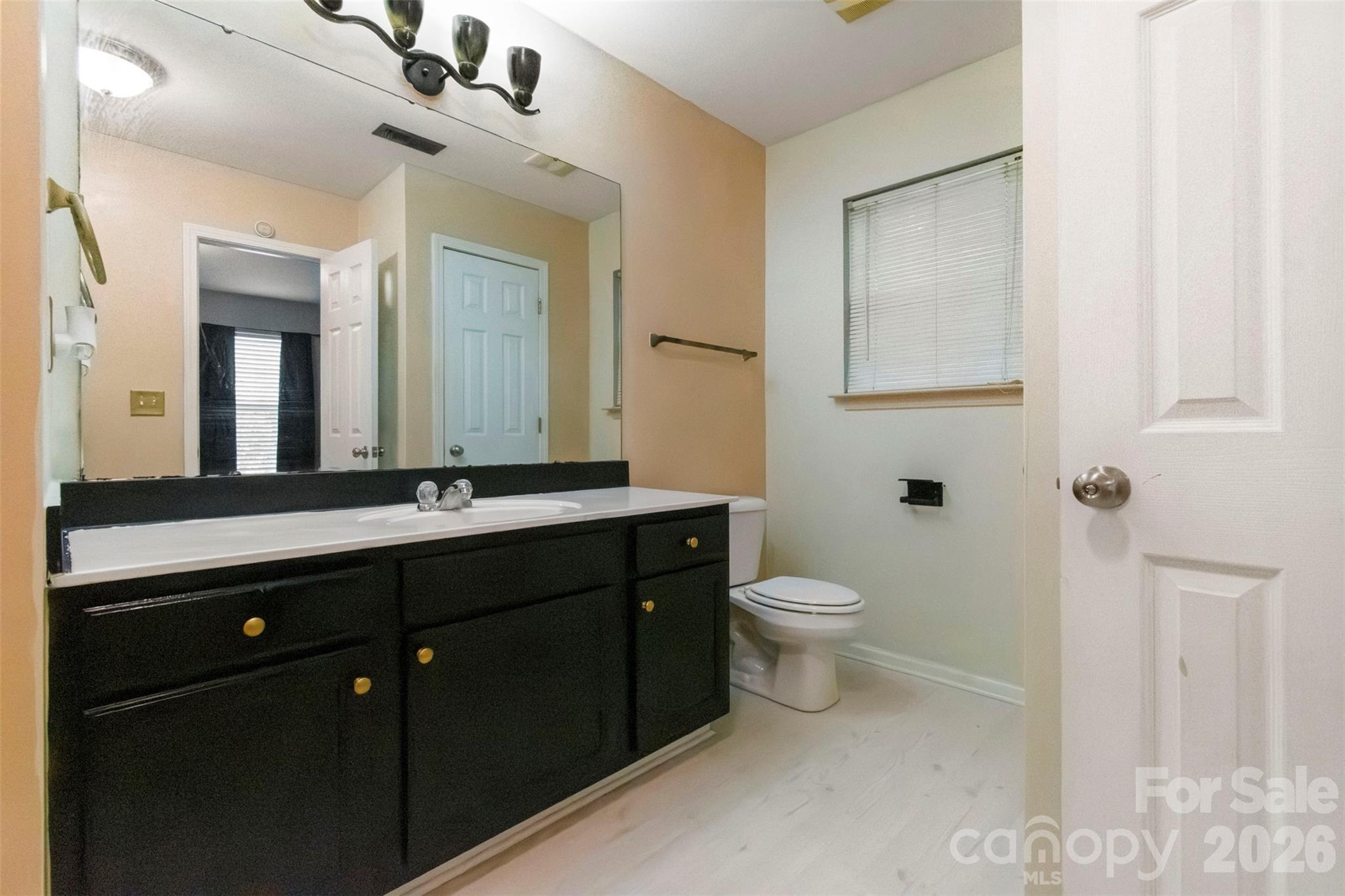 5541 Peachwood Drive — Charlotte