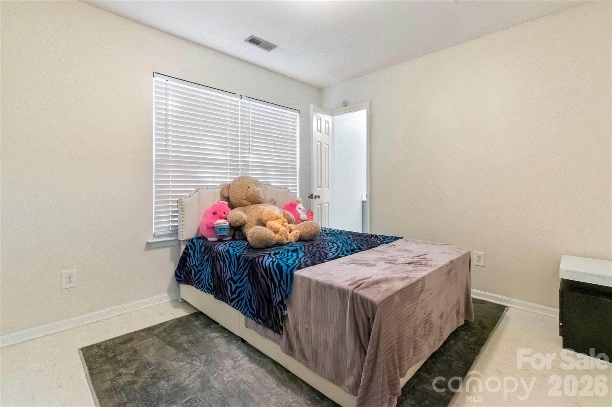 5541 Peachwood Drive — Charlotte