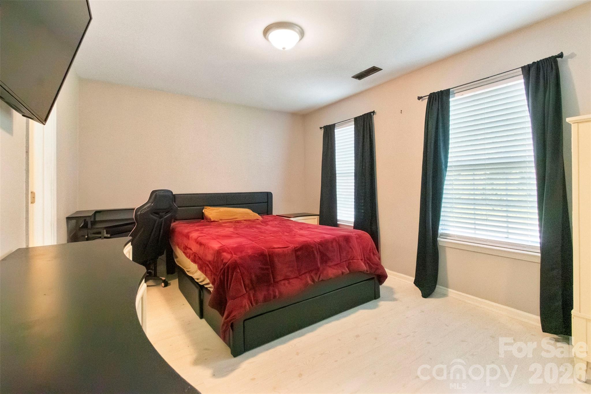 5541 Peachwood Drive — Charlotte