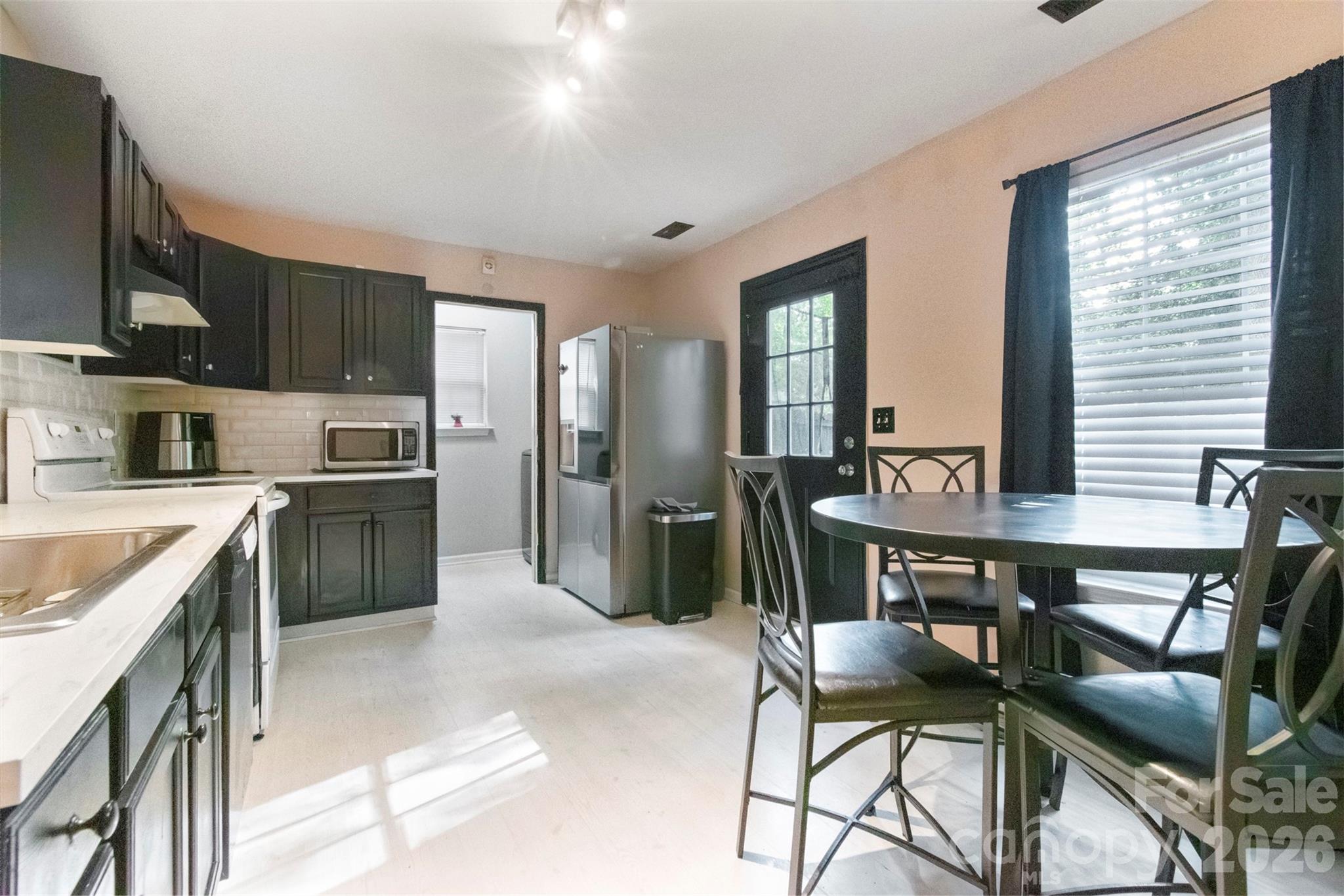5541 Peachwood Drive — Charlotte