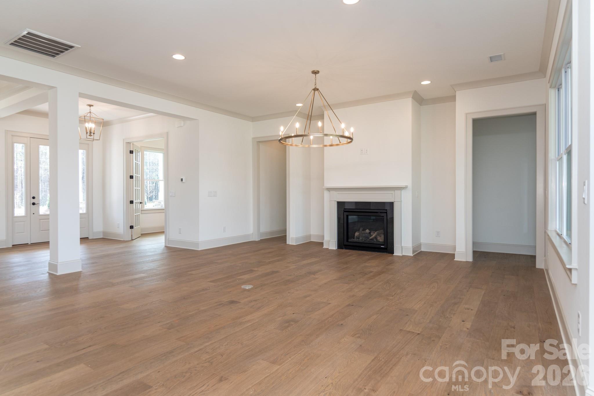 12821 Mayes Road — Huntersville