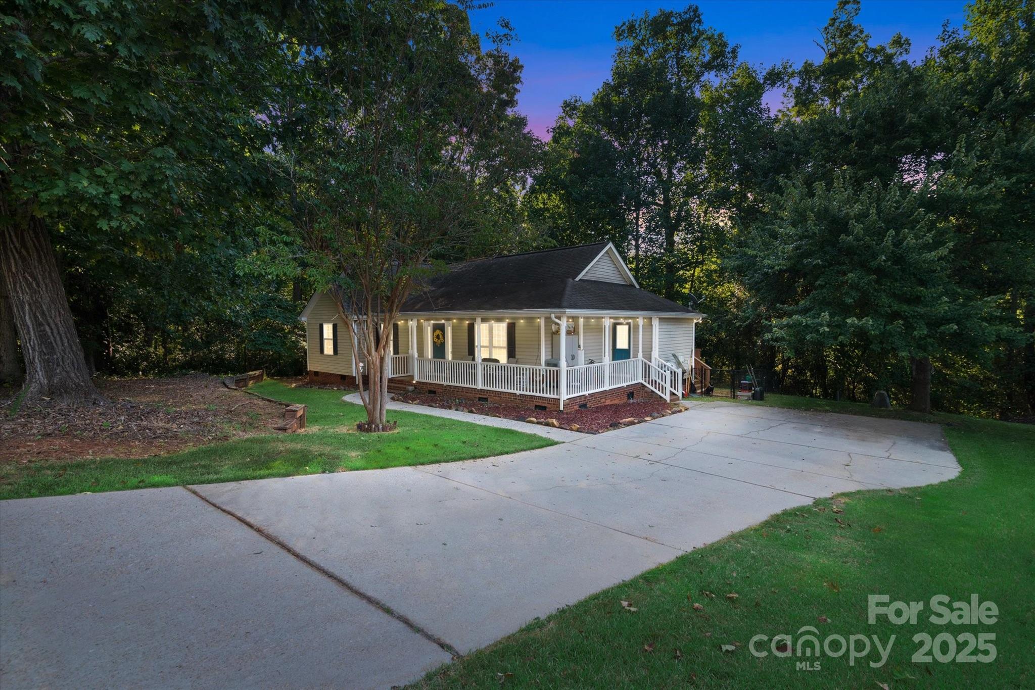 914 Ragin Lane — Rock Hill
