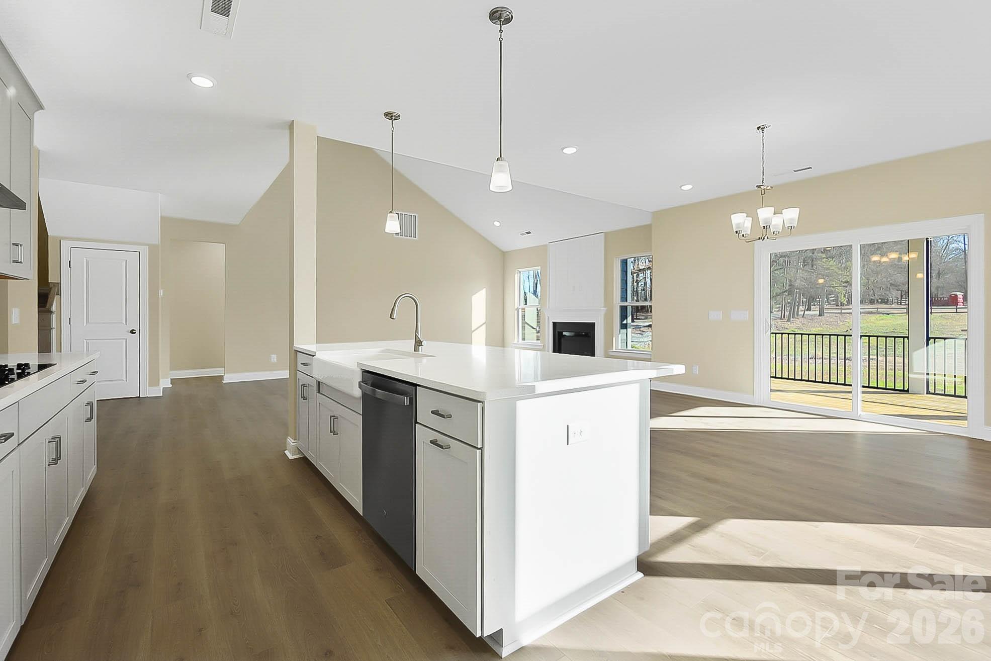7513 Lancaster Highway #6 — Waxhaw