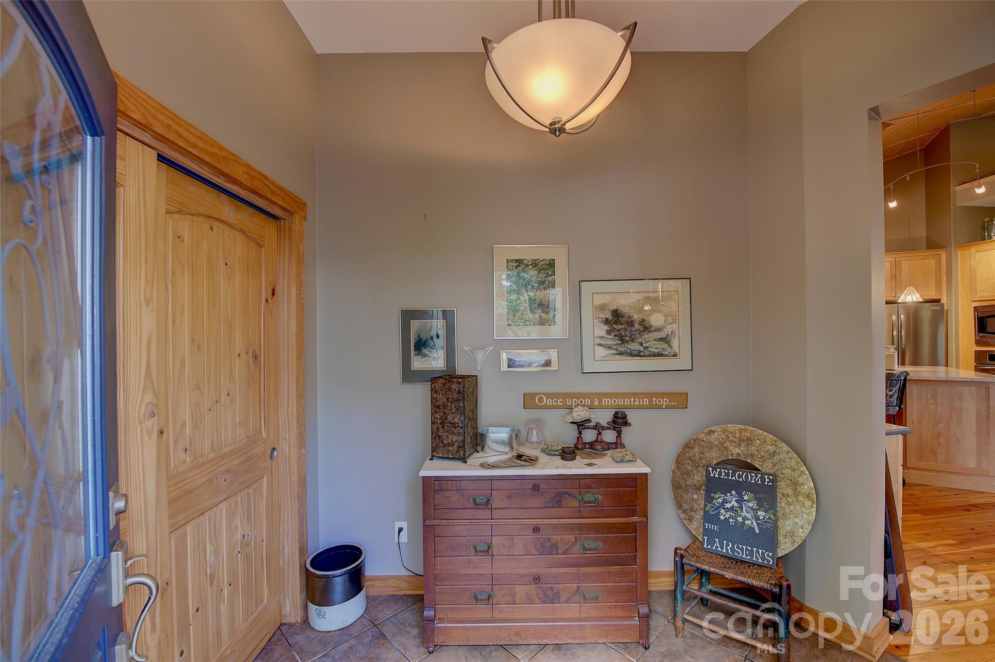 1024 Arrowhead Ridge Road — Spruce Pine