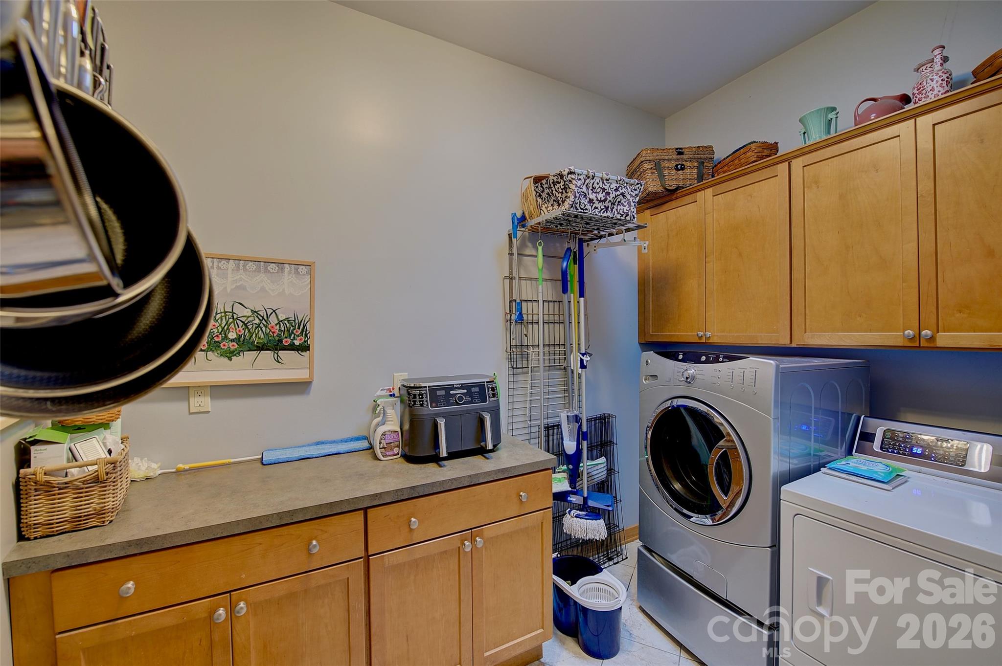 1024 Arrowhead Ridge Road — Spruce Pine
