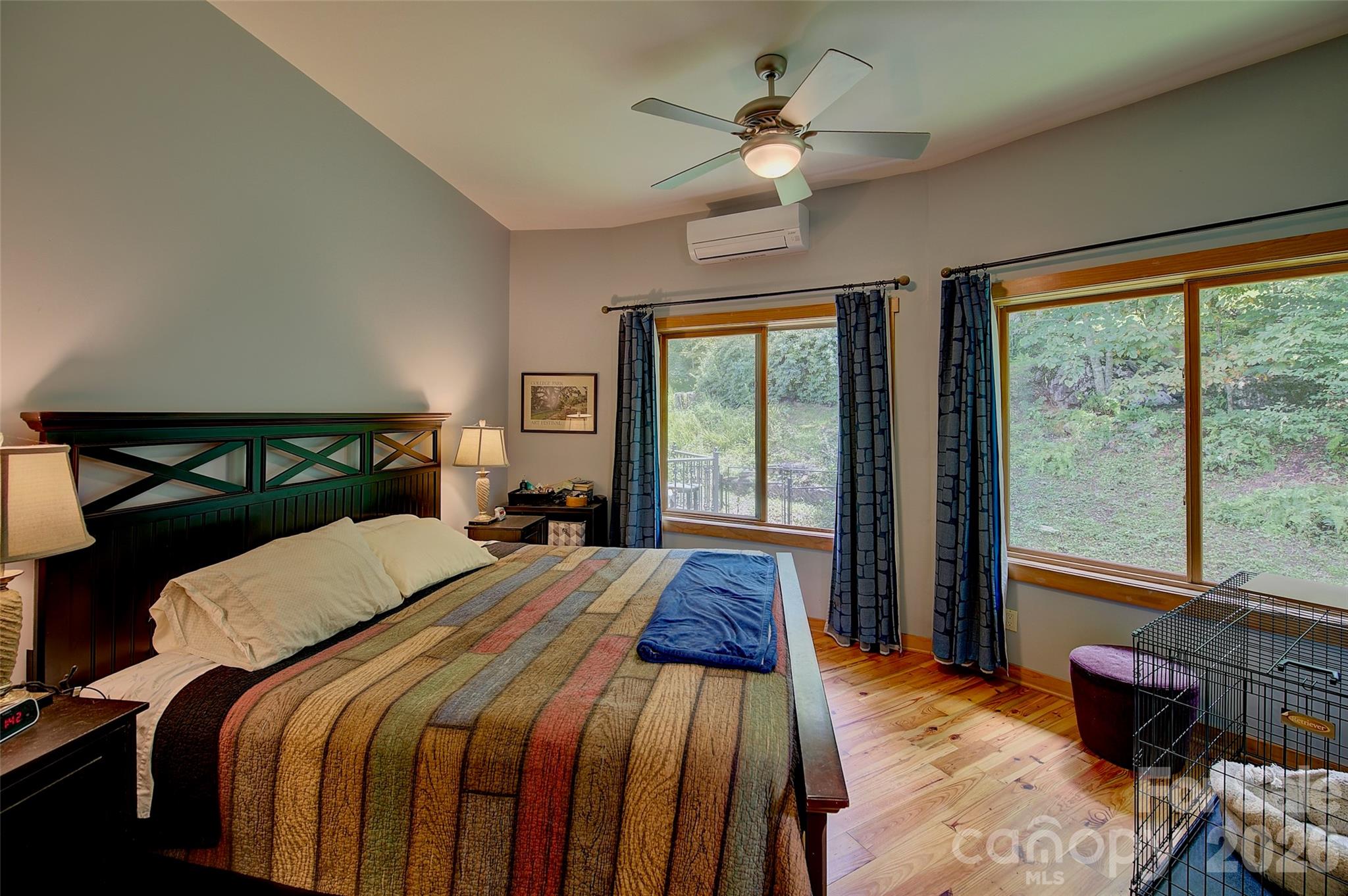 1024 Arrowhead Ridge Road — Spruce Pine