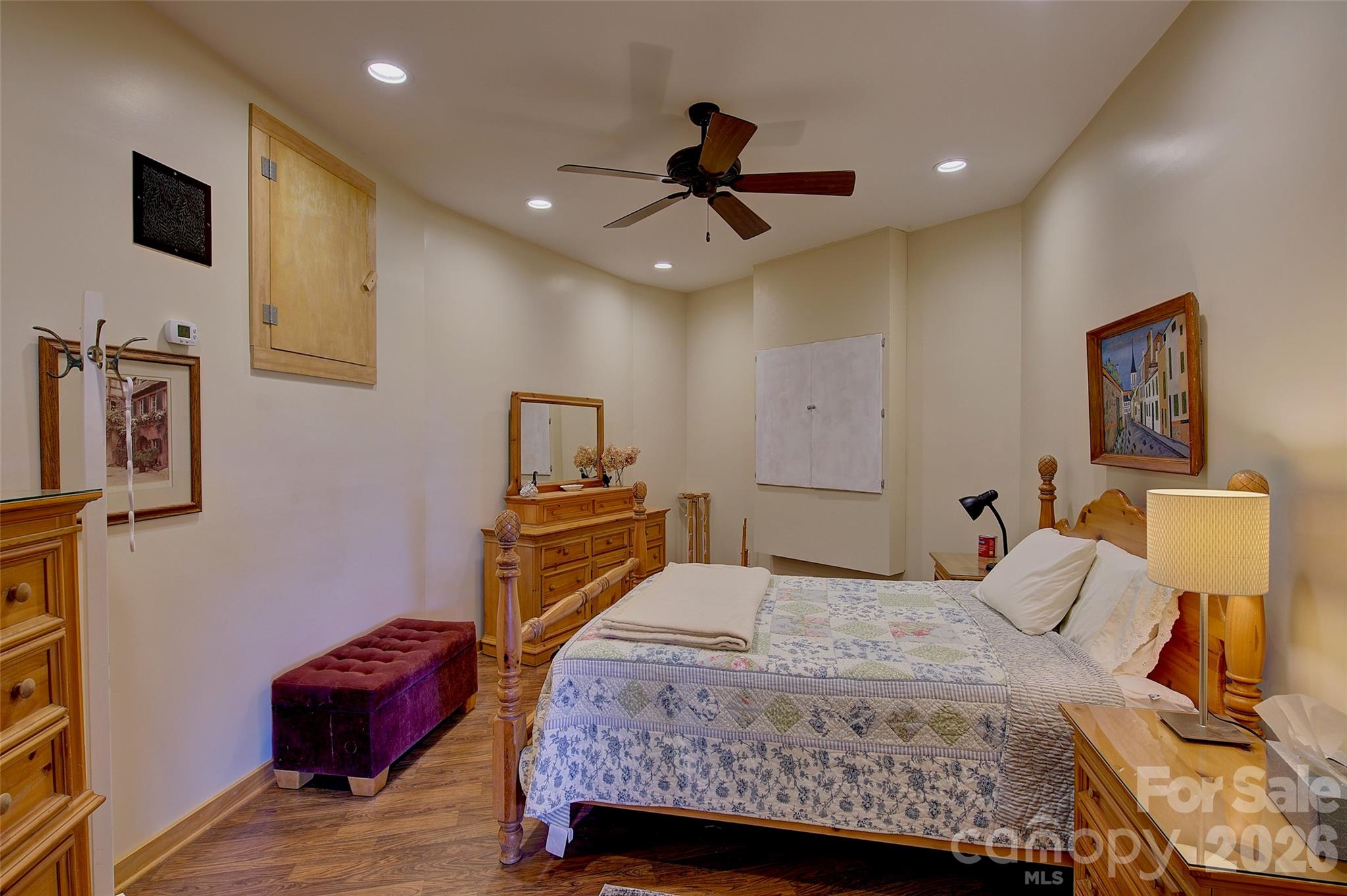 1024 Arrowhead Ridge Road — Spruce Pine