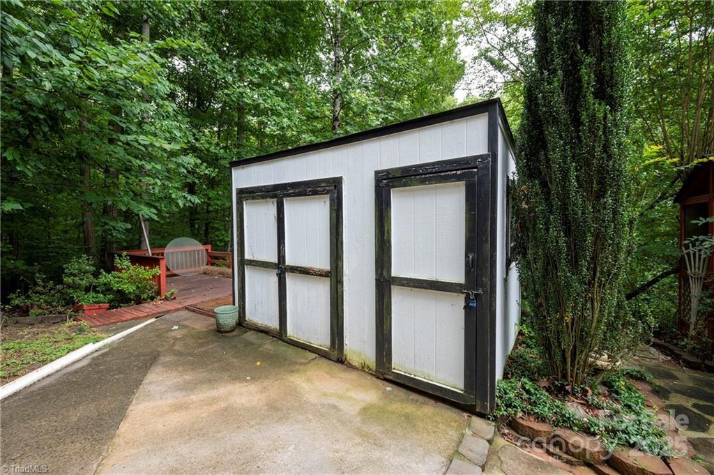 8295 Branson Road — Stokesdale