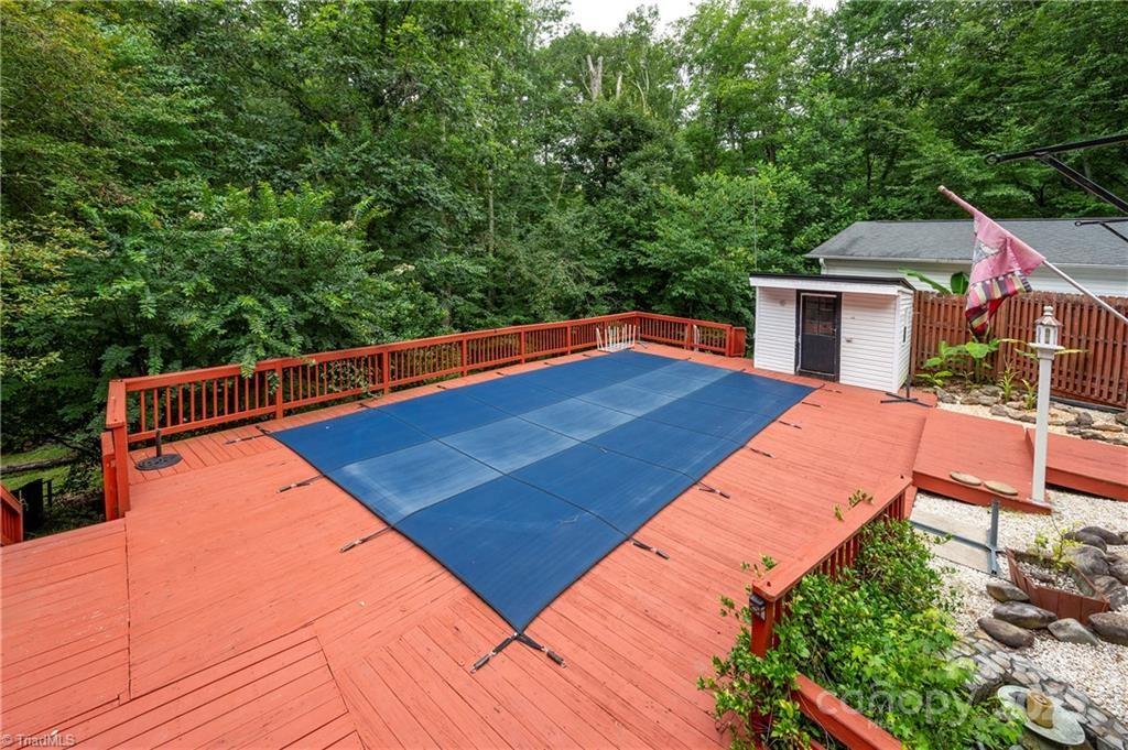 8295 Branson Road — Stokesdale