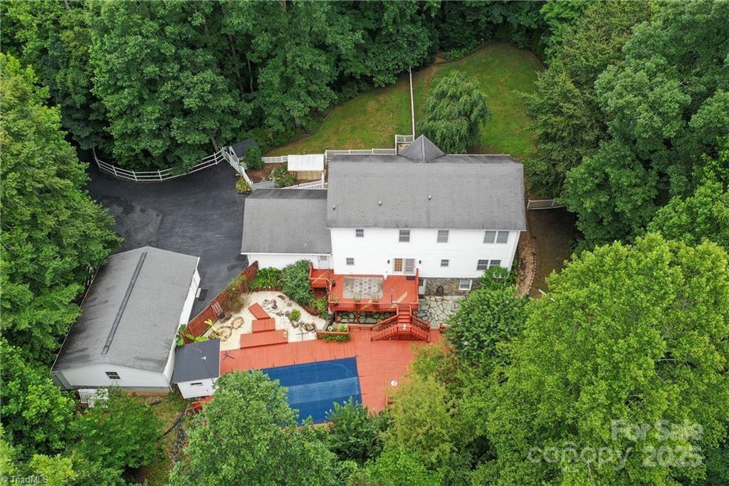 8295 Branson Road — Stokesdale