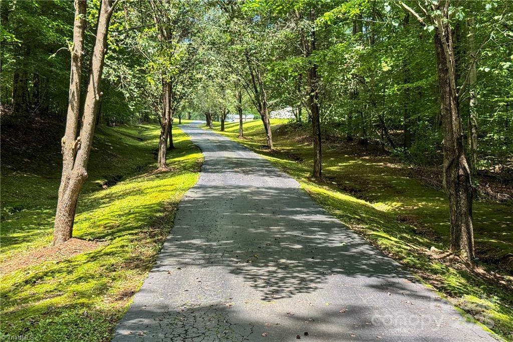 8295 Branson Road — Stokesdale