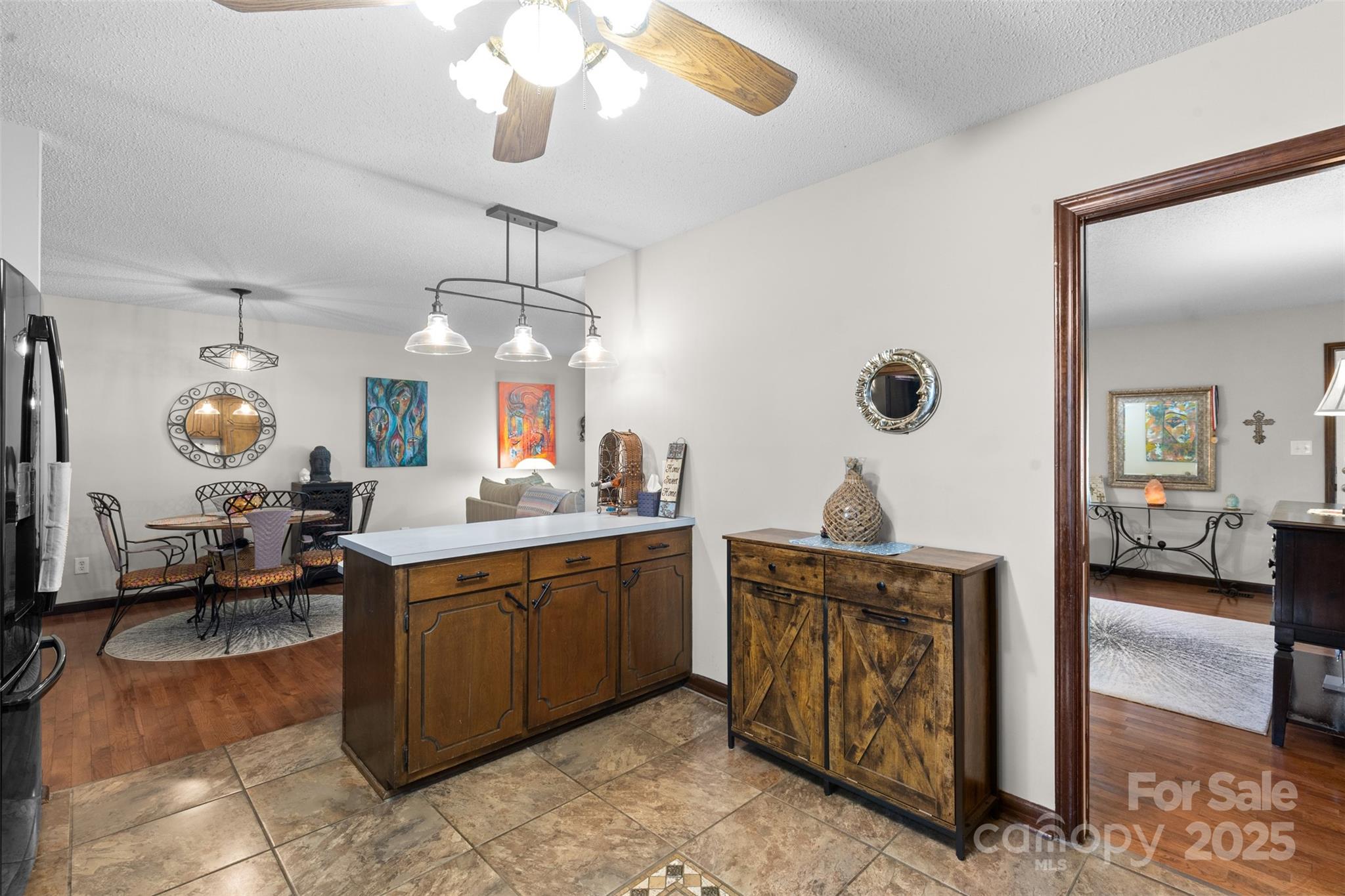 4920 Surfwood Drive — Sherrills Ford