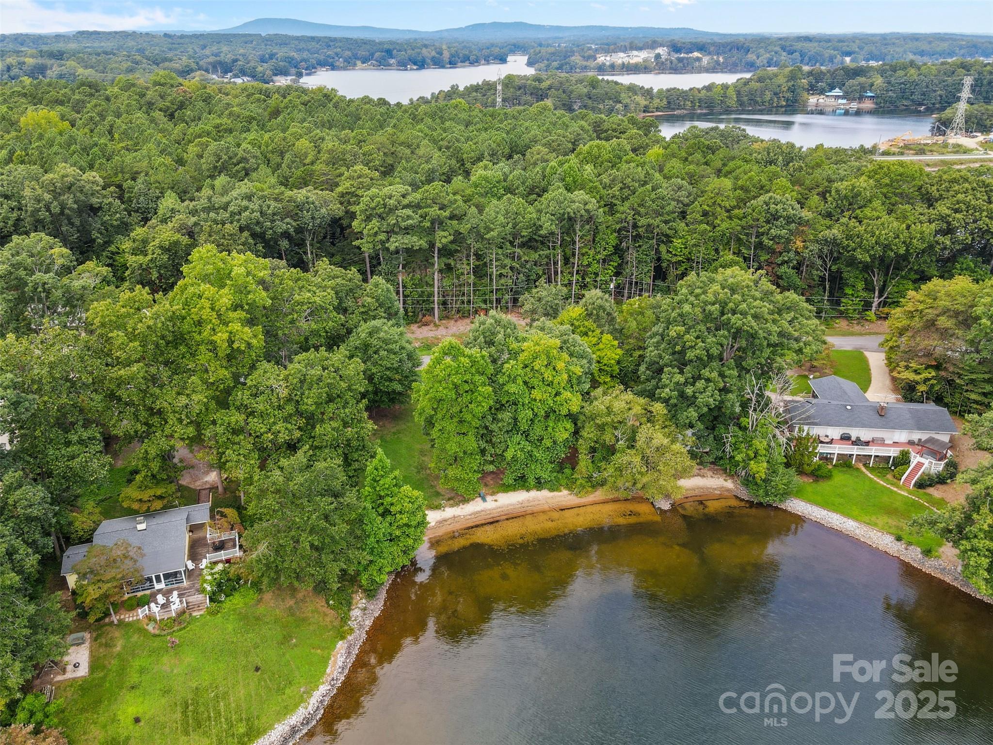 4920 Surfwood Drive — Sherrills Ford