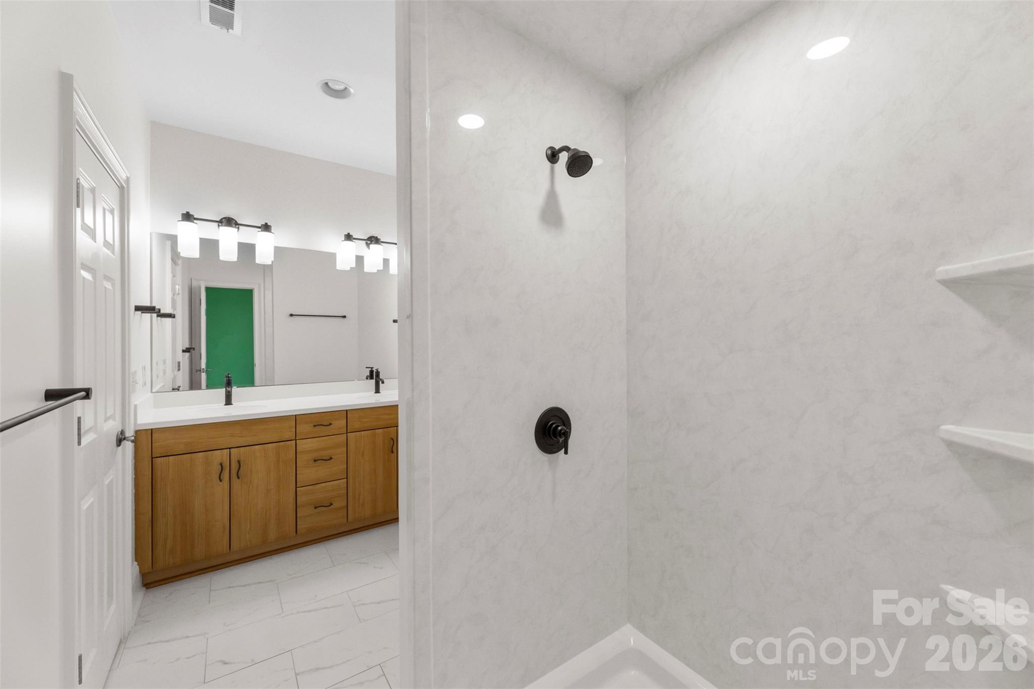 8928 Heydon Hall Circle — Charlotte