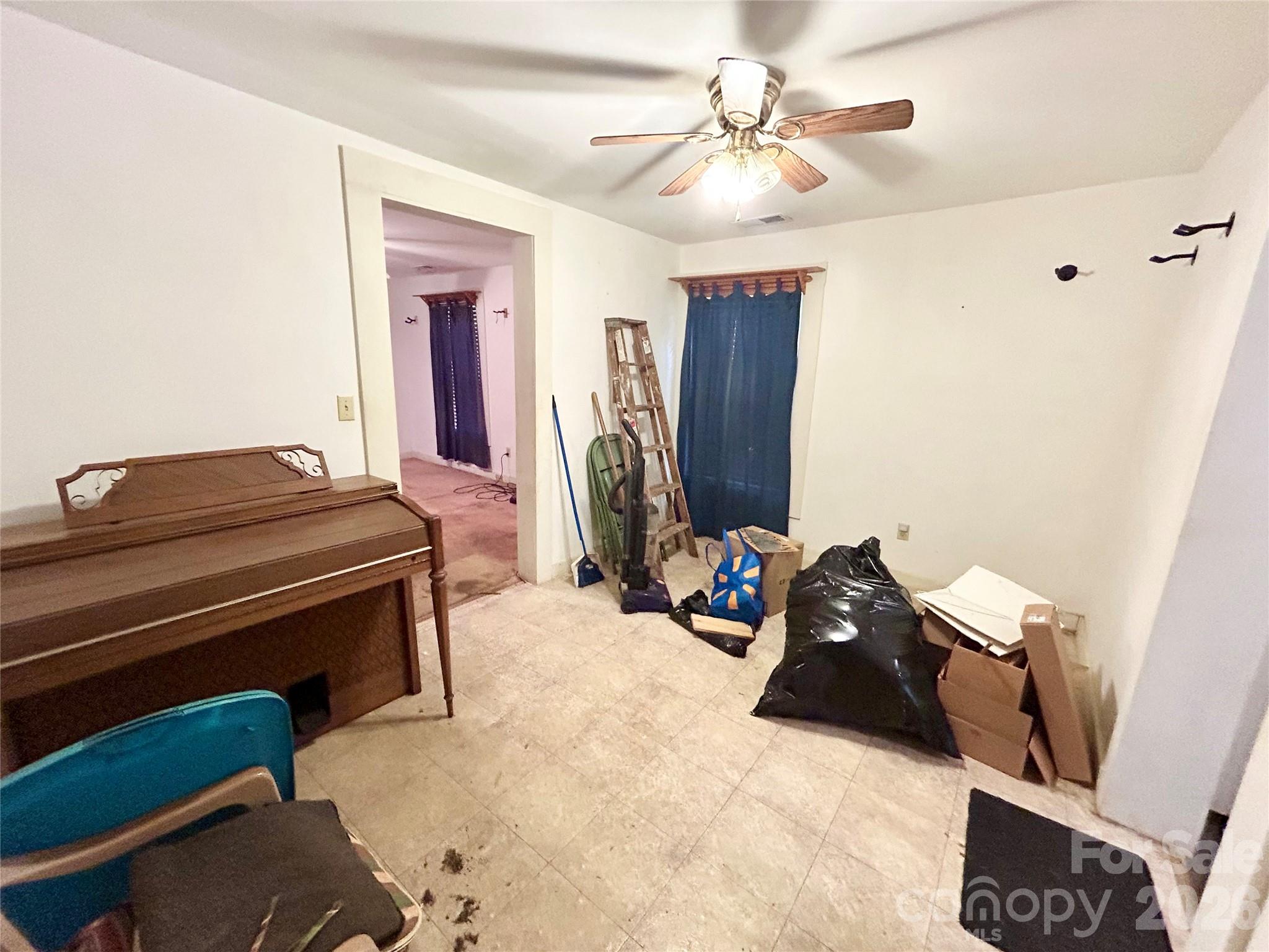 345 S Pea Ridge Road — Mooresboro