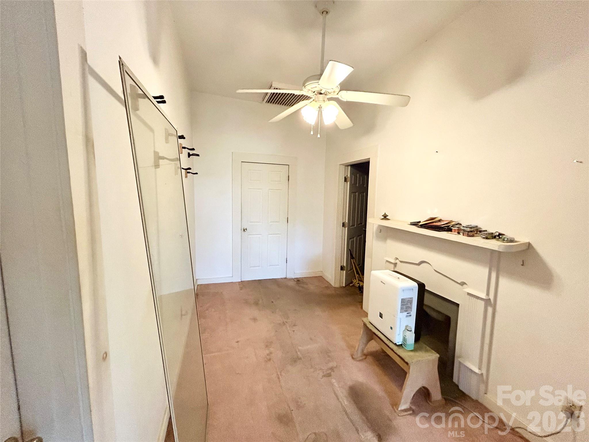 345 S Pea Ridge Road — Mooresboro