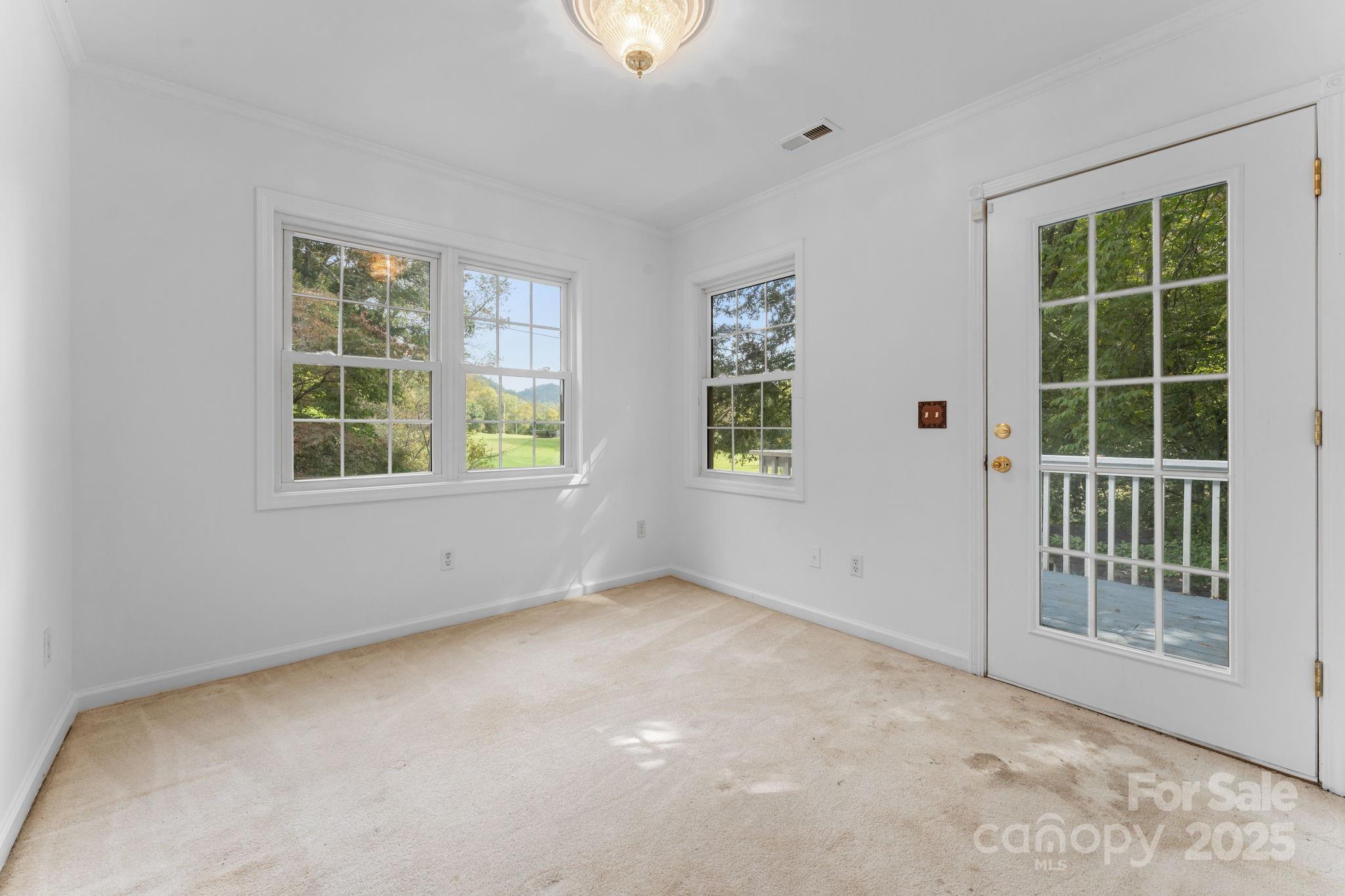 90 Wilds Cove Road — Franklin