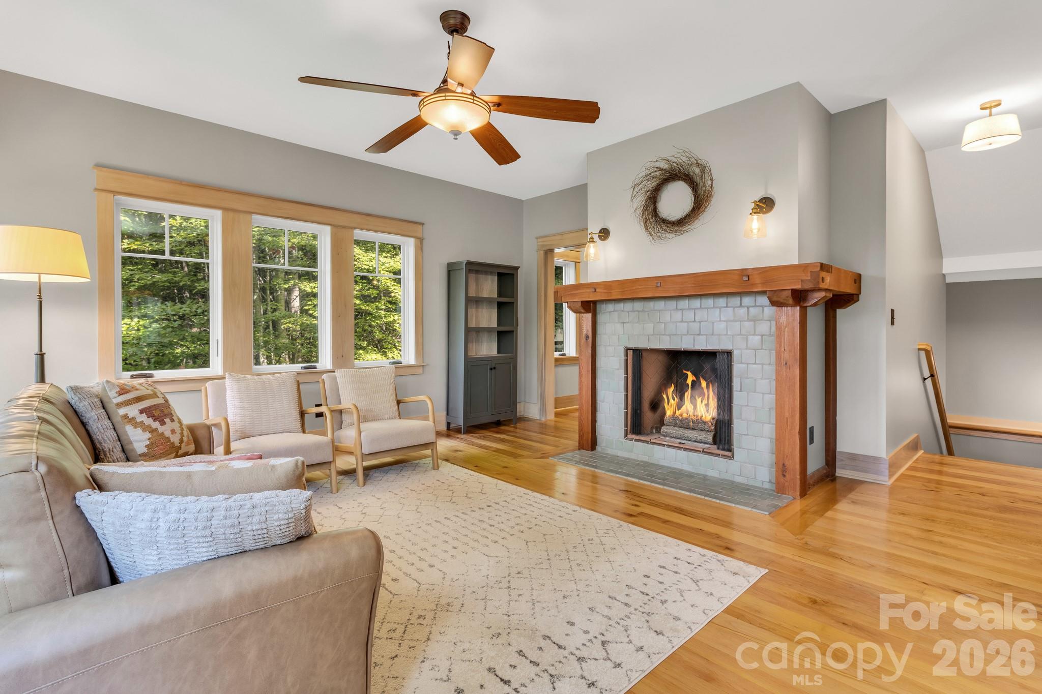 875 Creston Drive — Black Mountain