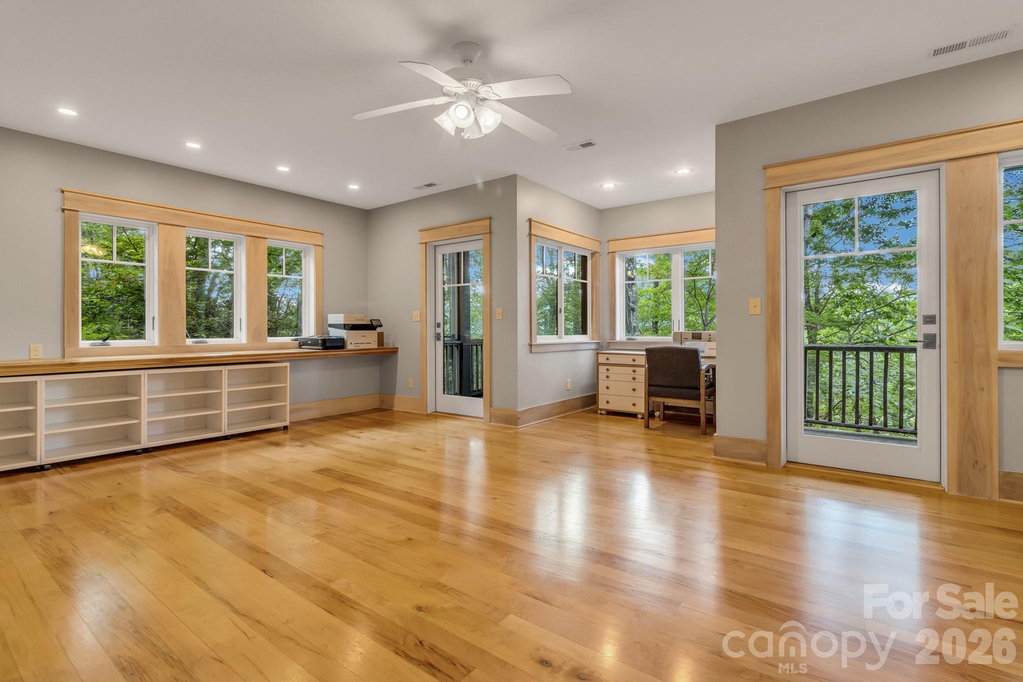 875 Creston Drive — Black Mountain