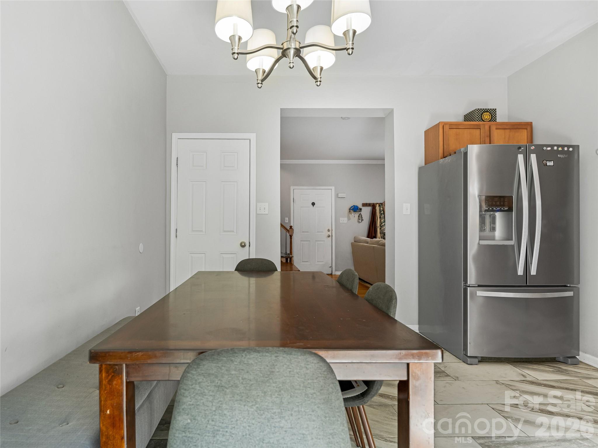 404 Villas Court — Asheville