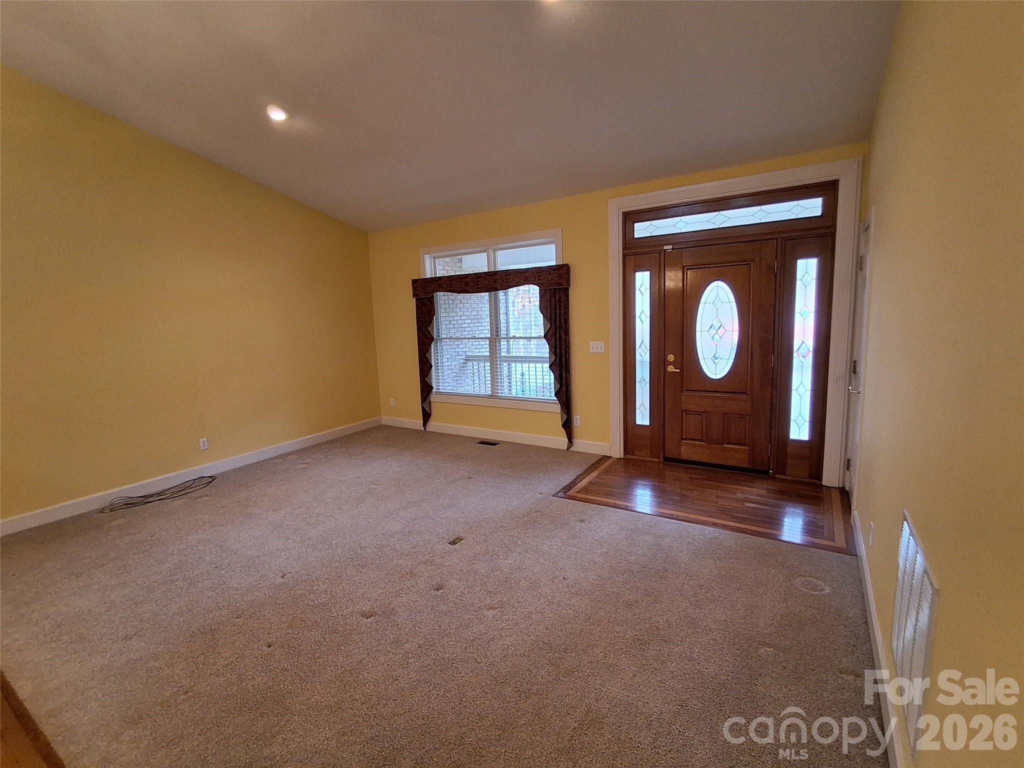 5 Kari Circle — Candler