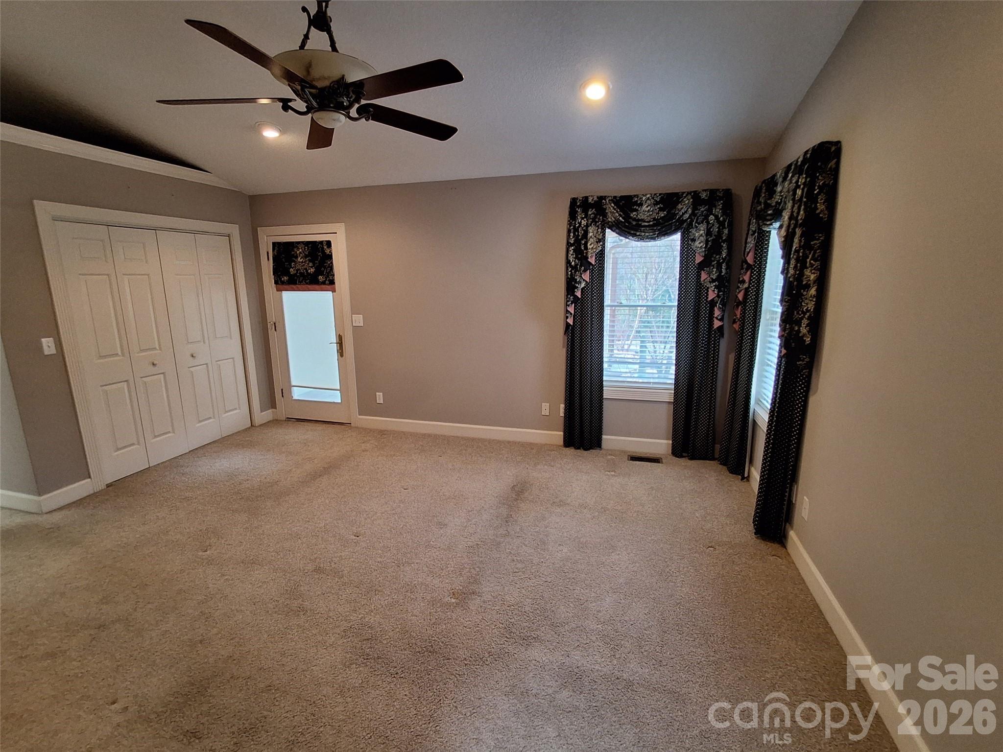 5 Kari Circle — Candler