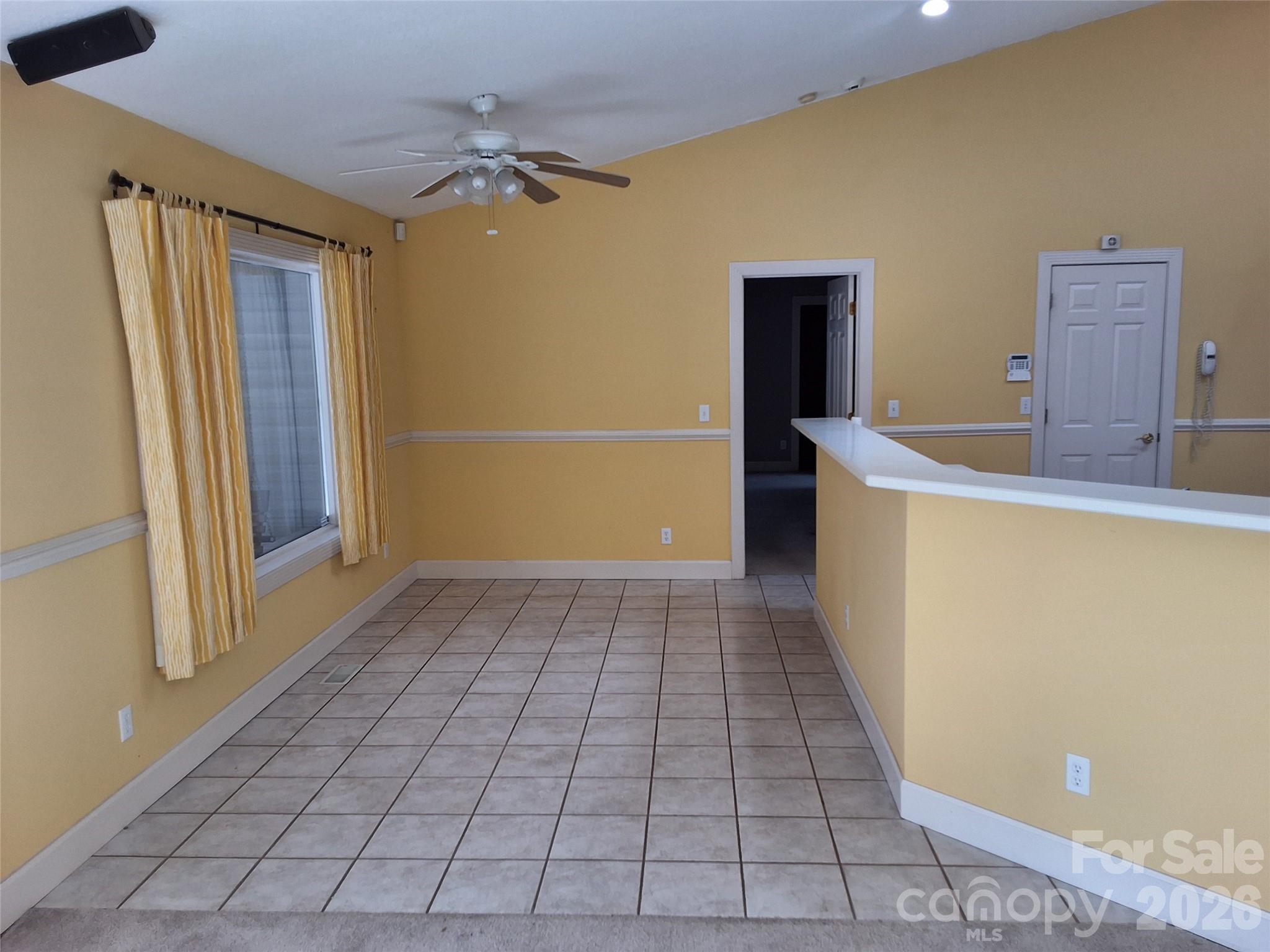 5 Kari Circle — Candler