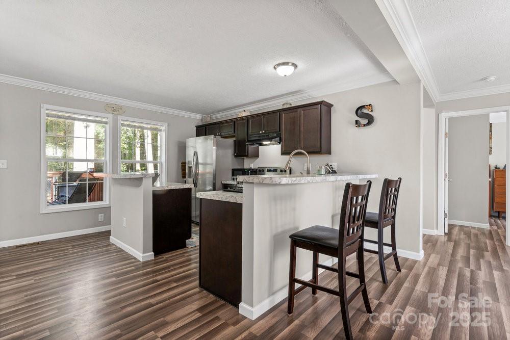 402 Shiloh Road — Statesville