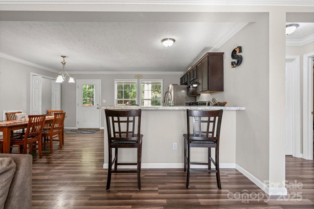 402 Shiloh Road — Statesville