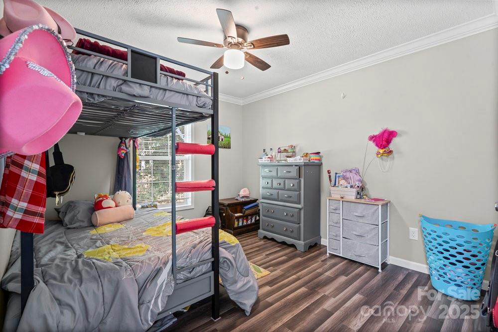 402 Shiloh Road — Statesville