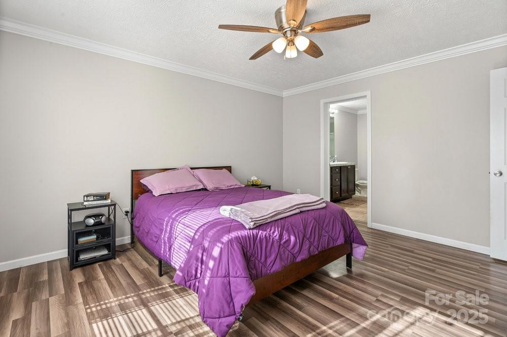 402 Shiloh Road — Statesville
